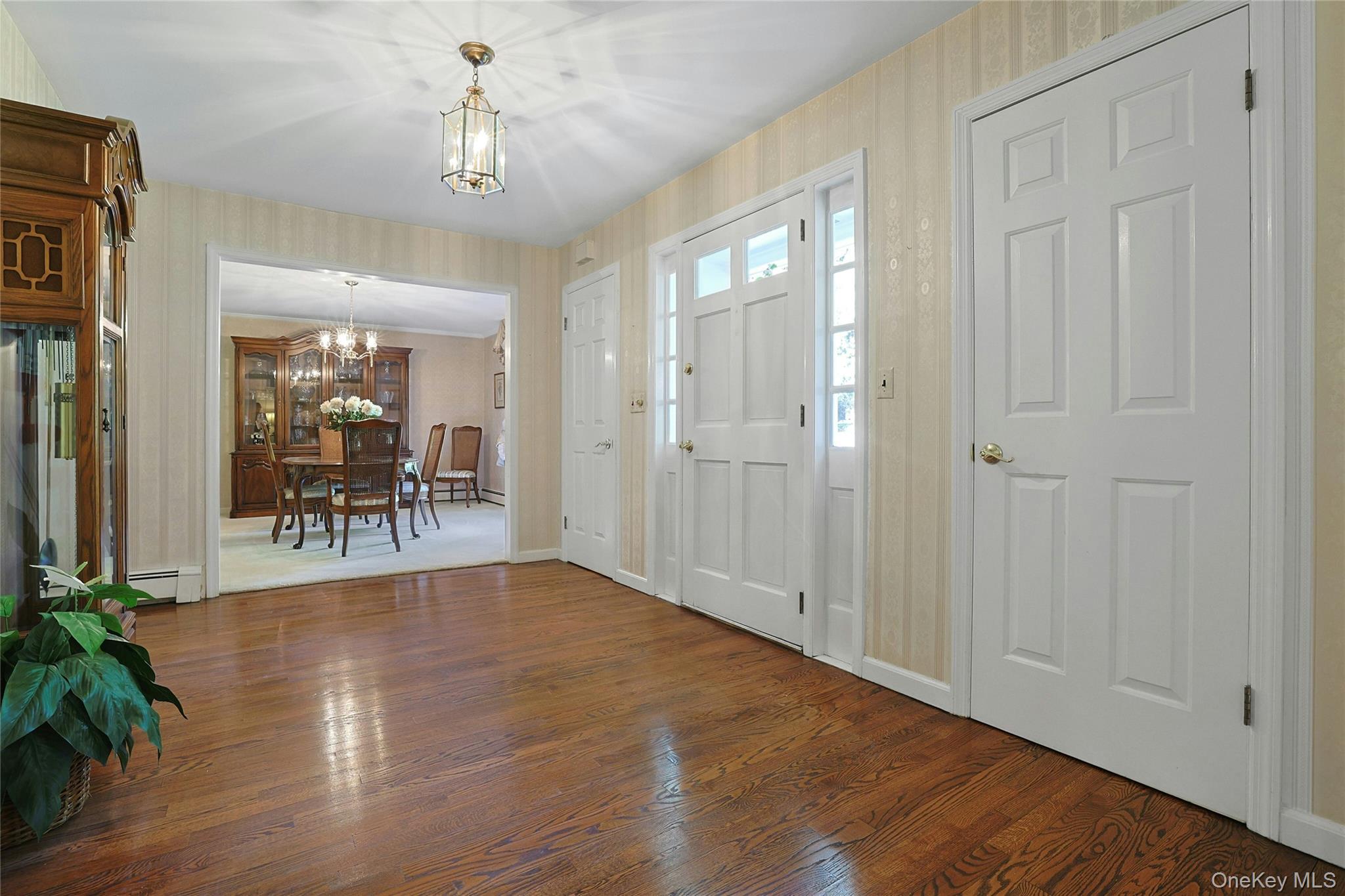 2 Creighton Lane, Briarcliff Manor, NY 10510