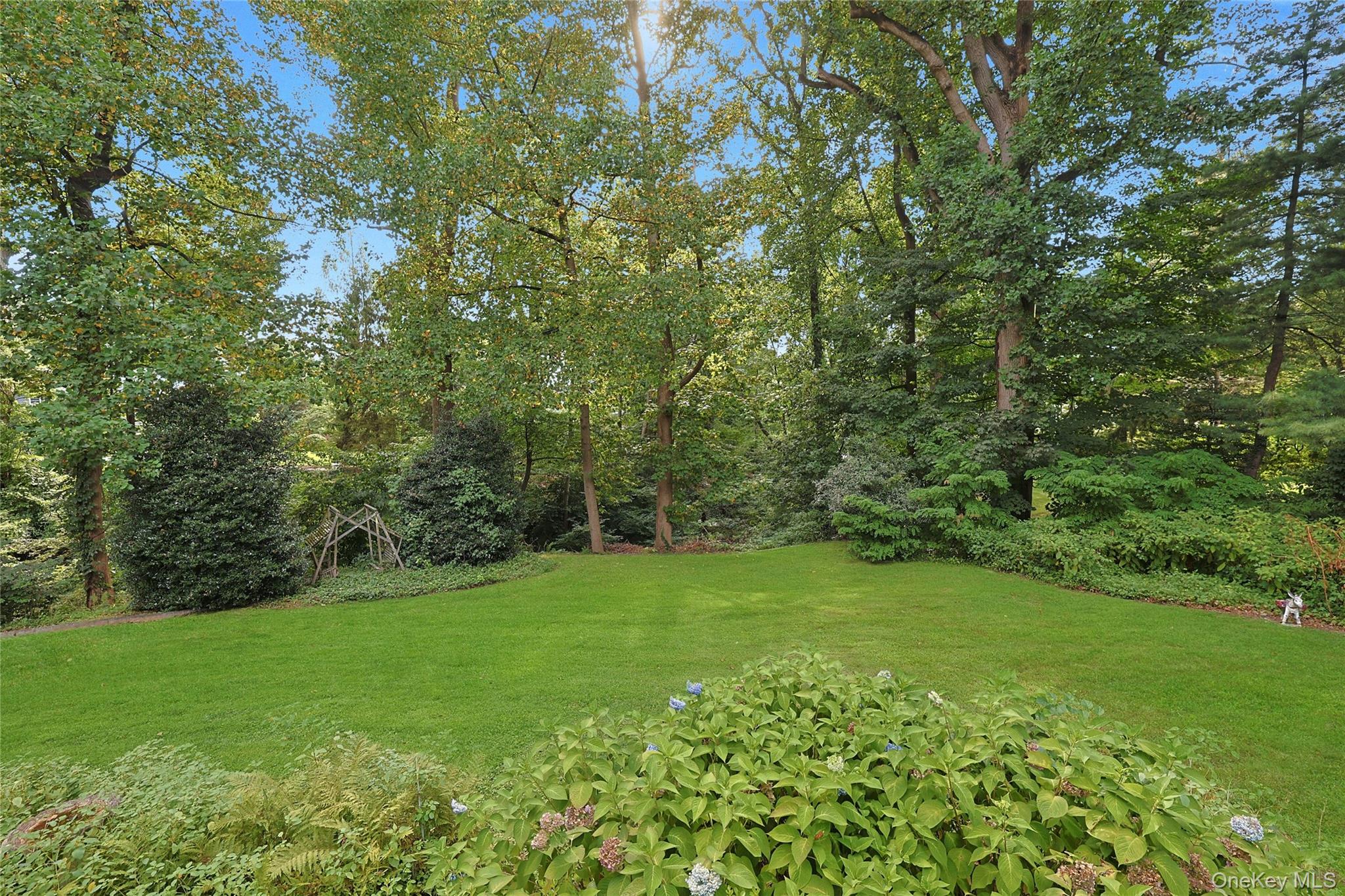 2 Creighton Lane, Briarcliff Manor, NY 10510