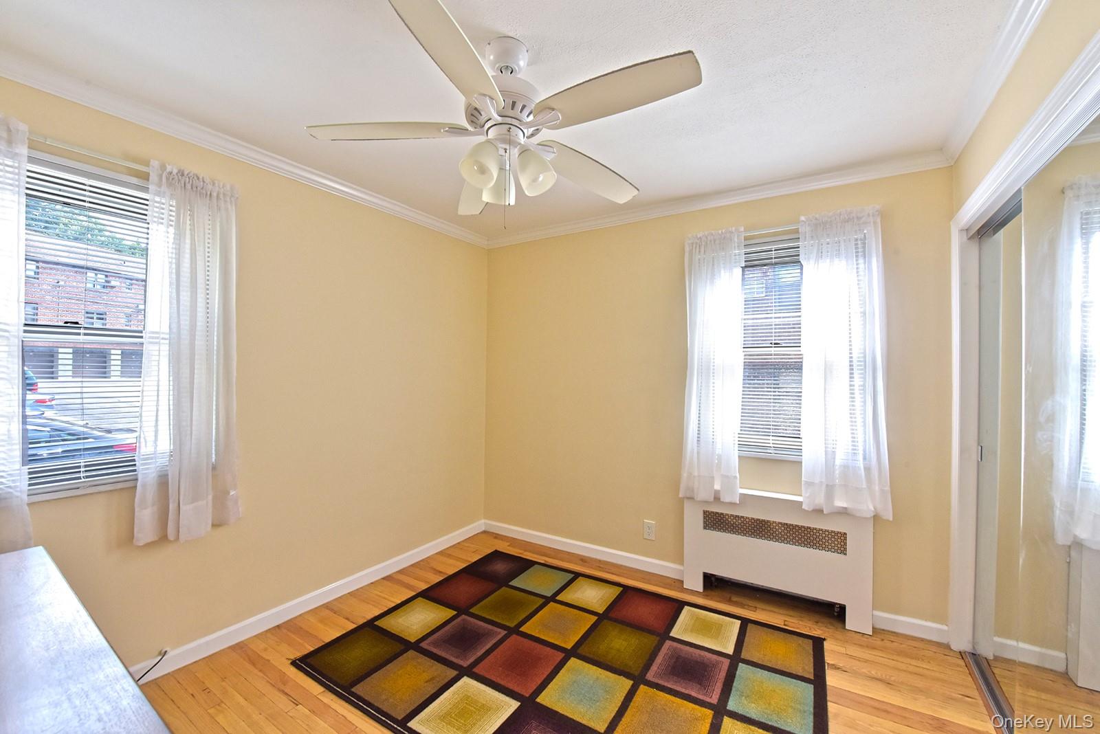 5766 246th Crescent # F8, Douglaston, NY 11362