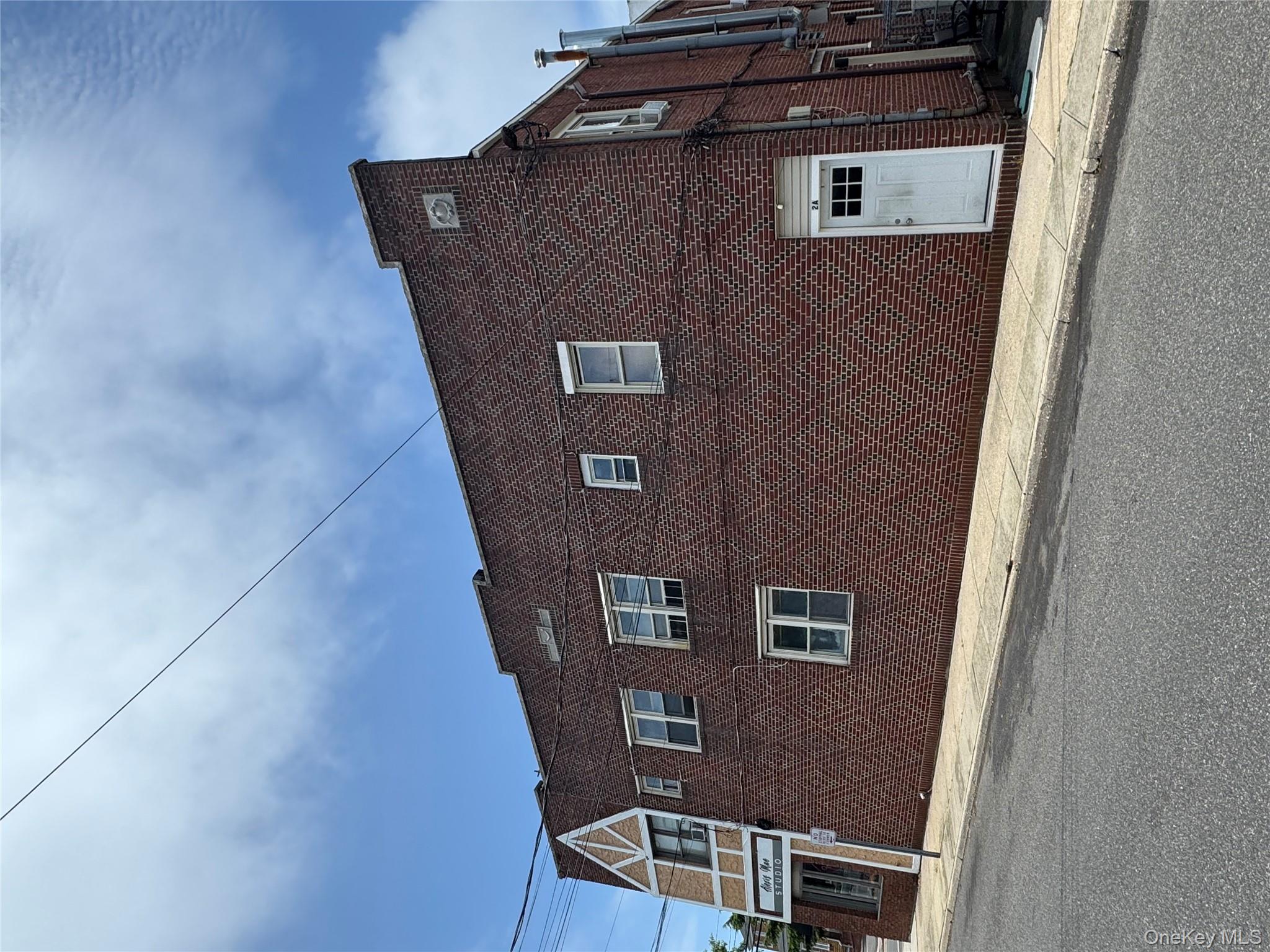 2A Somerset, East Islip, NY 11730