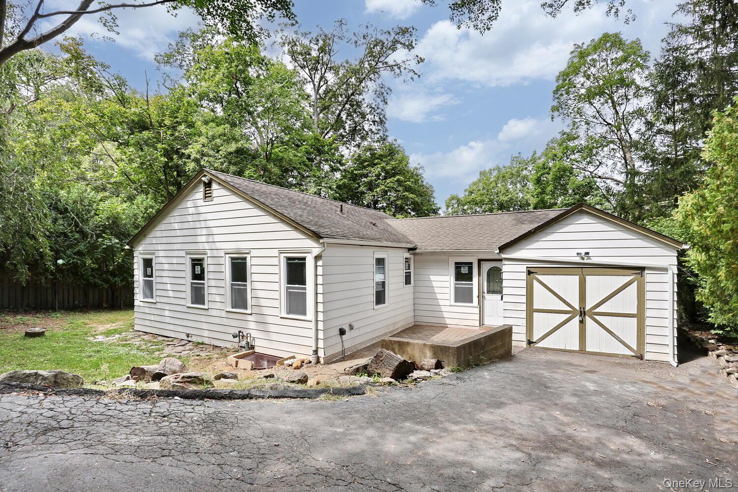 40 Woodland Drive, Suffern, NY 10901