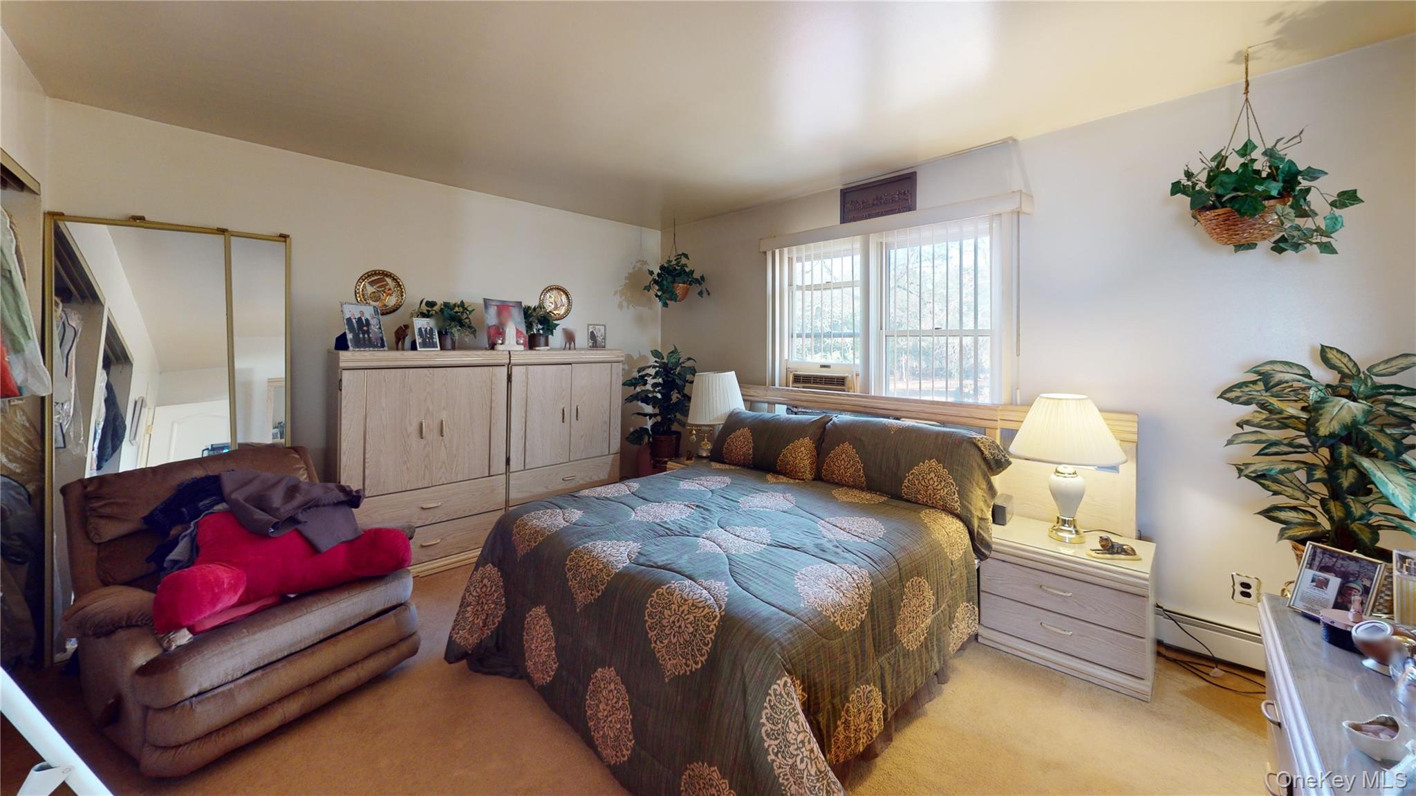 15 Amityville Street, Islip Terrace, NY 11752