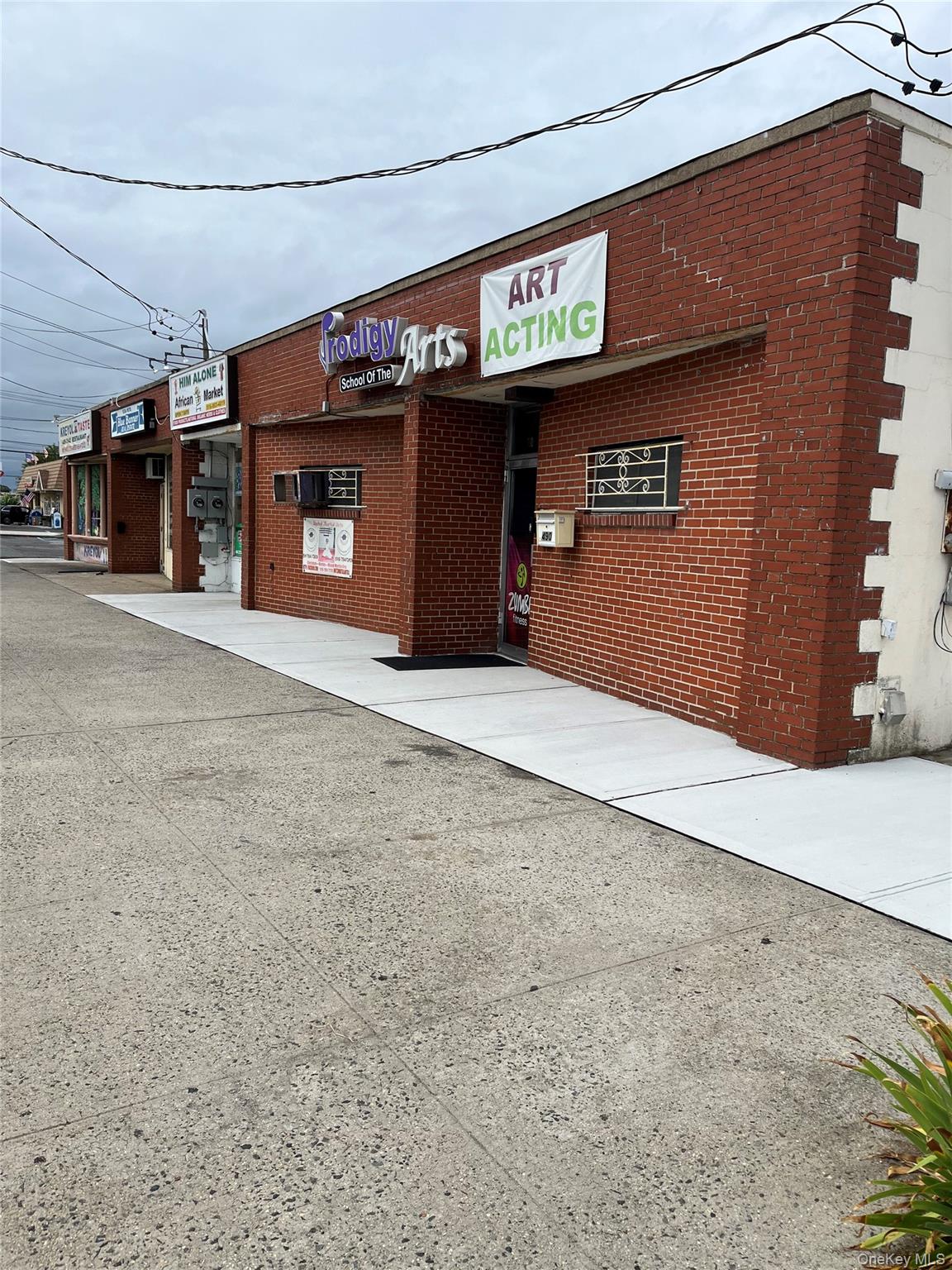 490-498 Uniondale Avenue Avenue, Uniondale, NY 11553