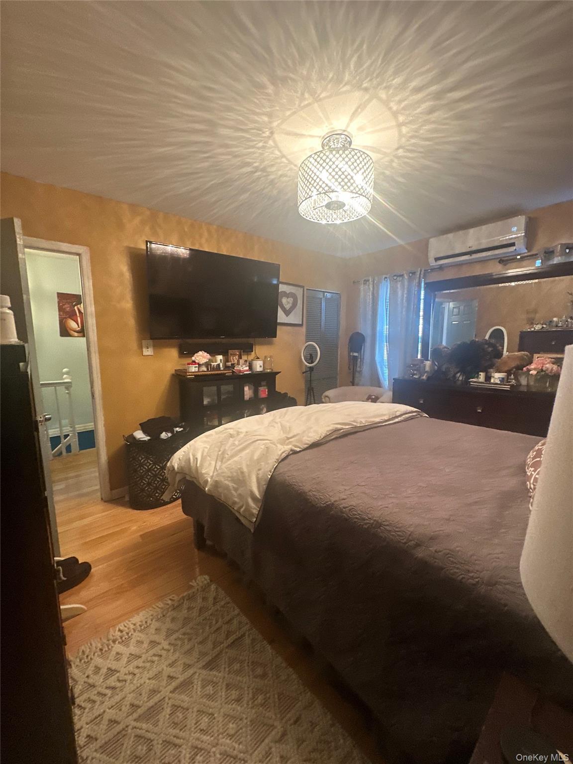 115-69 203 Street, Saint Albans, NY 11412