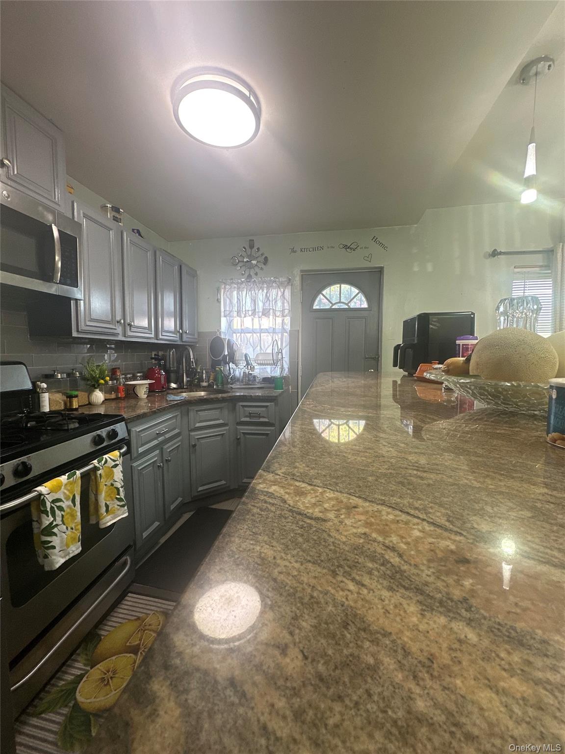 115-69 203 Street, Saint Albans, NY 11412