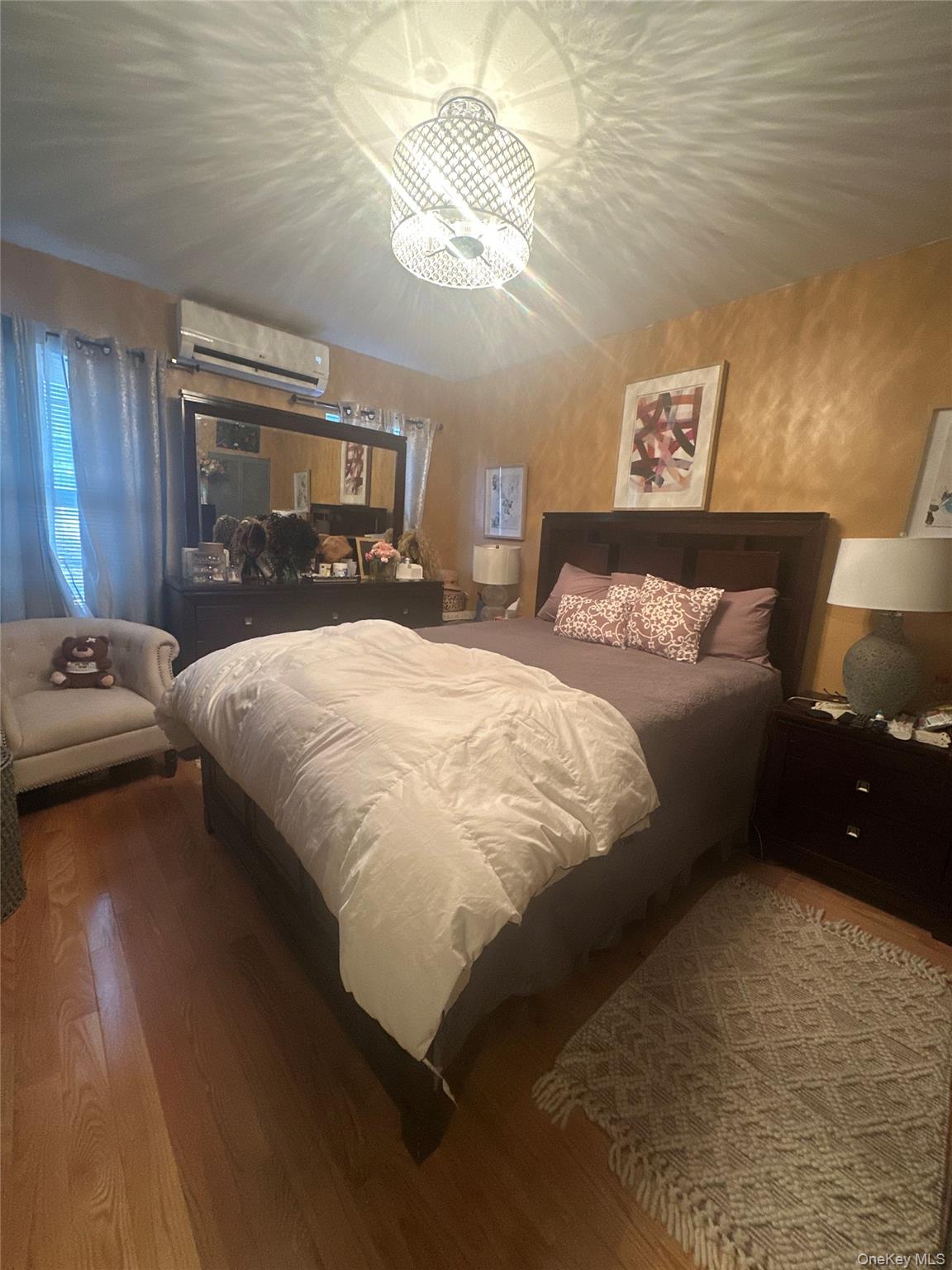 115-69 203 Street, Saint Albans, NY 11412