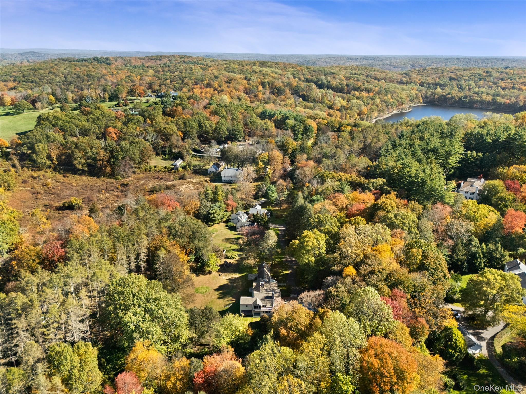 9 Oregon Road, Bedford Corners, NY 10549