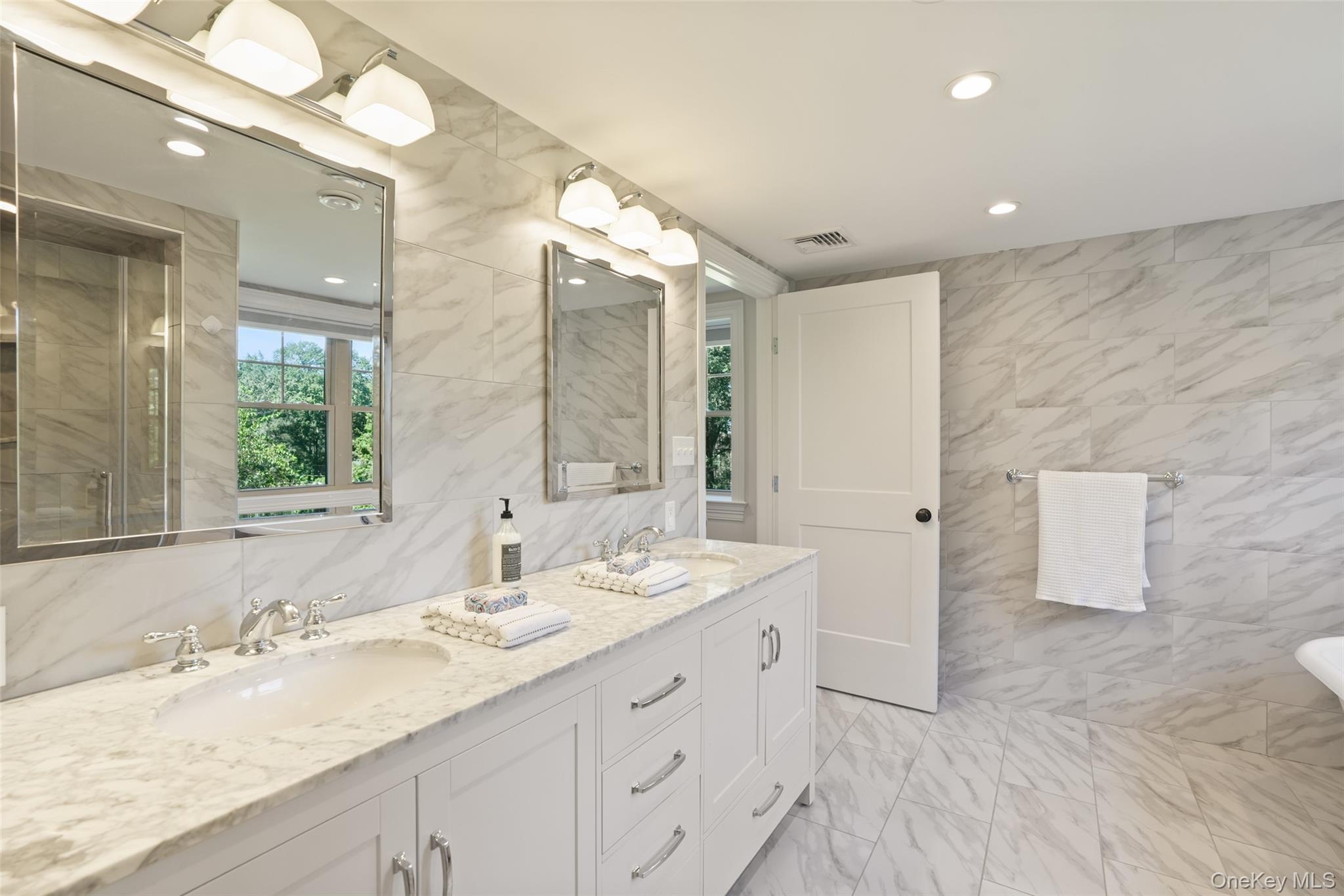 9 Oregon Road, Bedford Corners, NY 10549