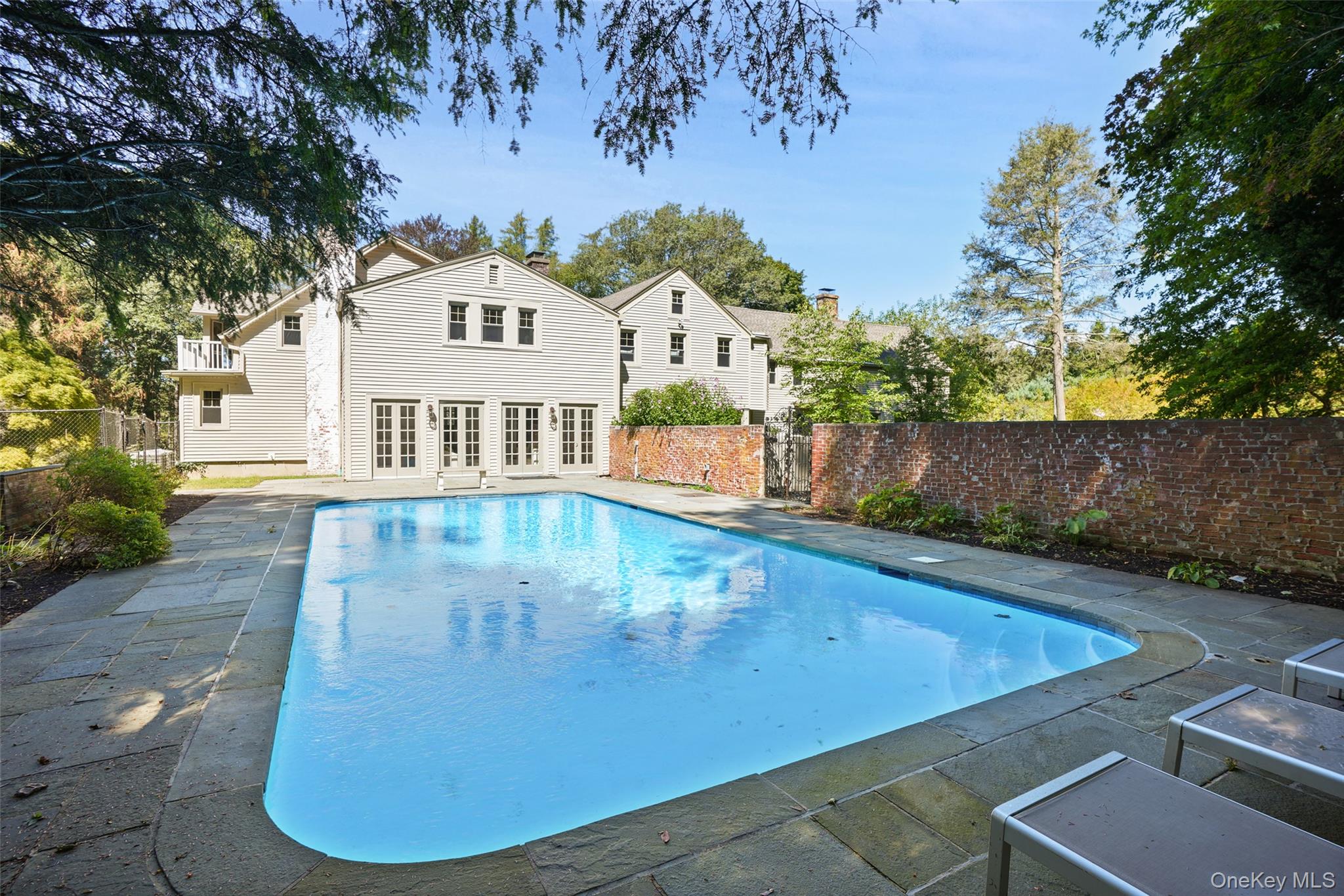 9 Oregon Road, Bedford Corners, NY 10549