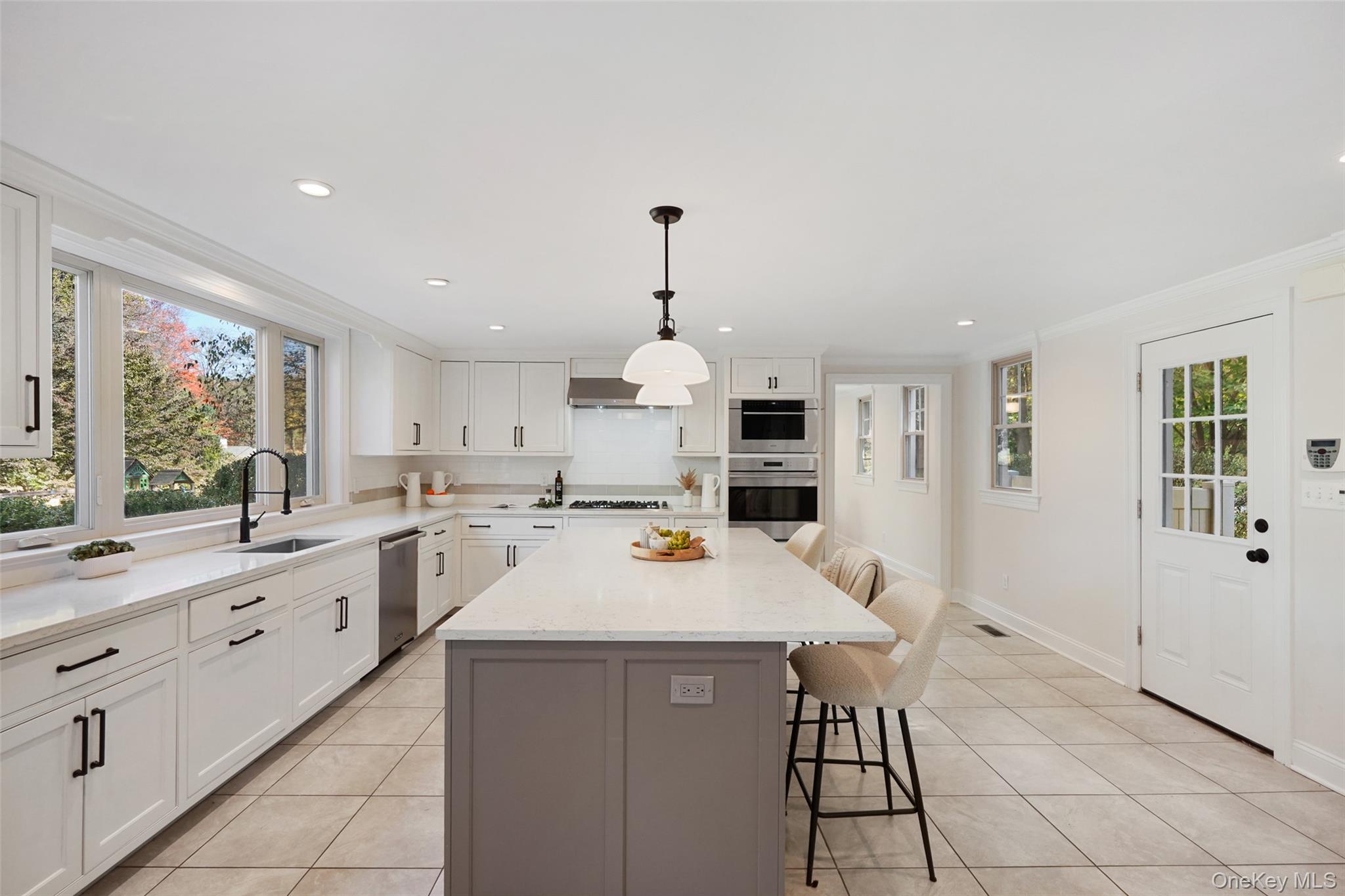 9 Oregon Road, Bedford Corners, NY 10549