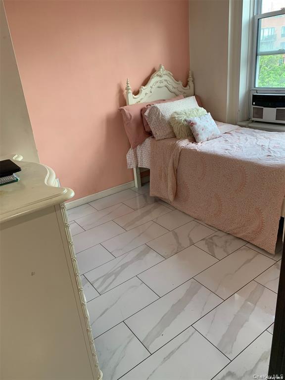 8605 60th Road # 3F, Elmhurst, NY 11373