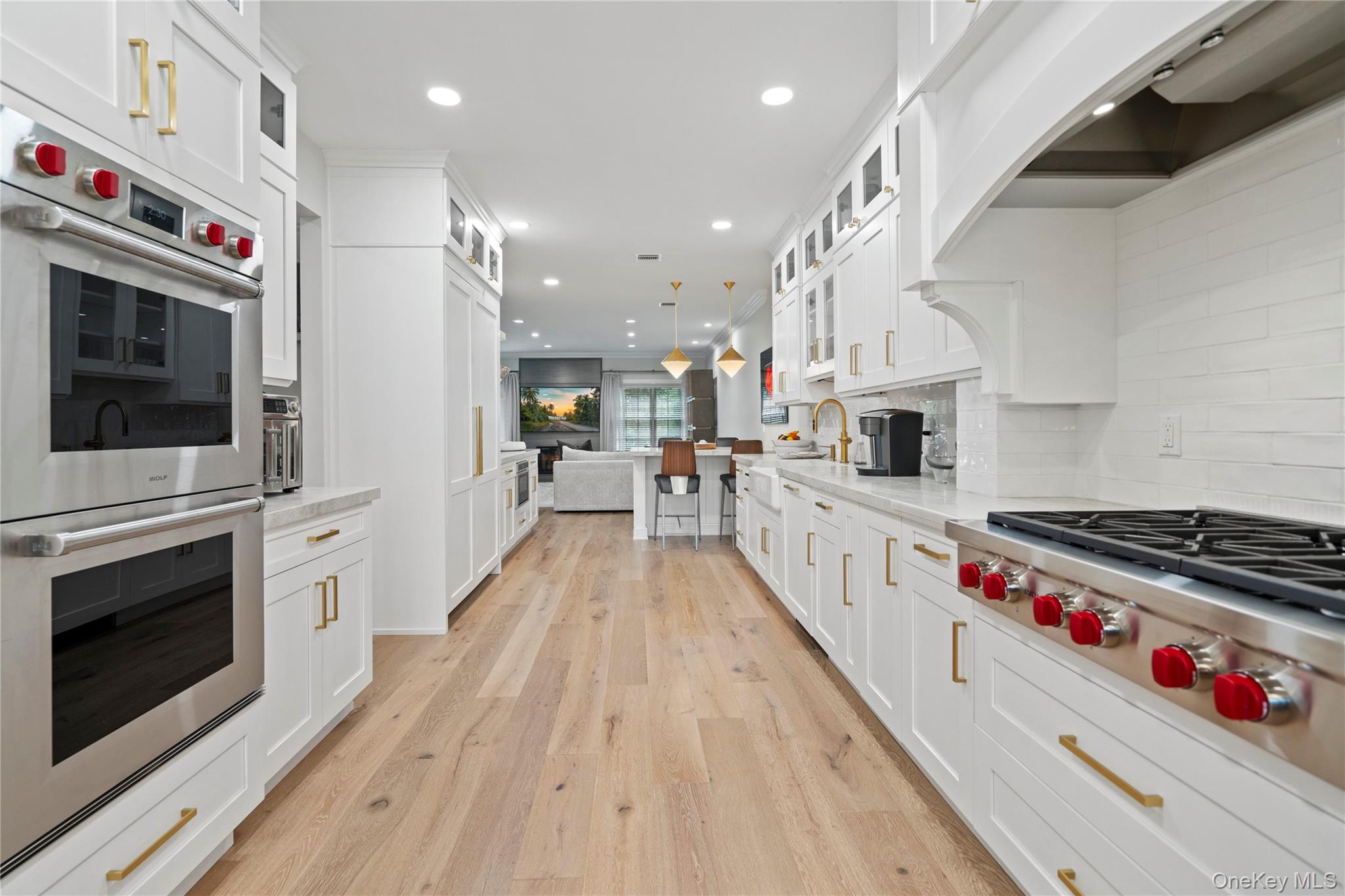 23 The Preserve, Woodbury, NY 11797