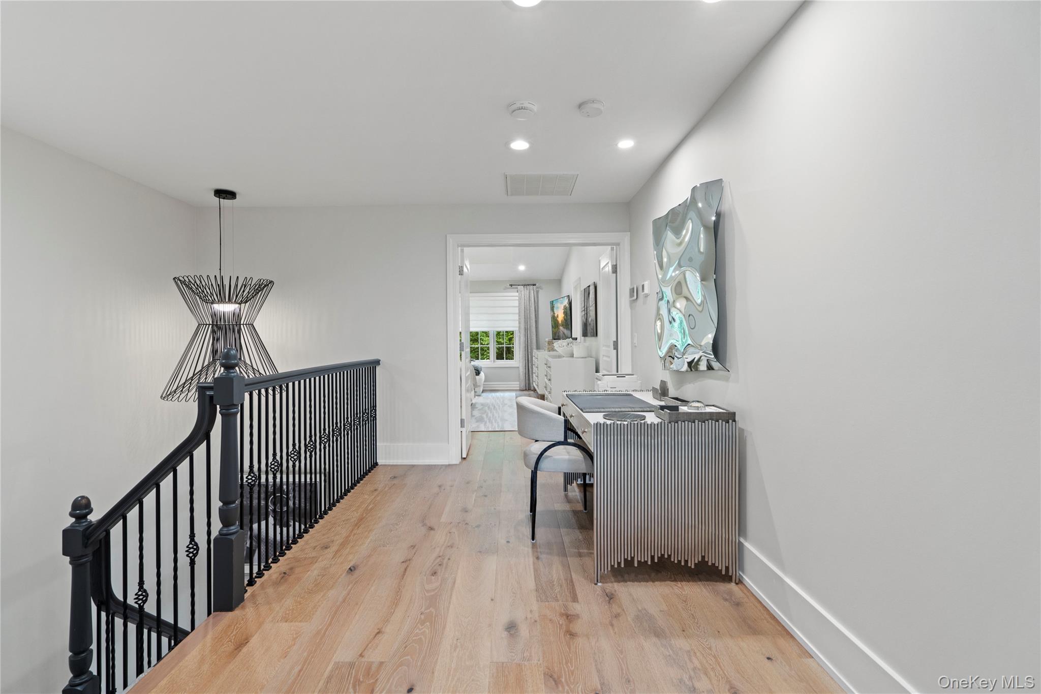 23 The Preserve, Woodbury, NY 11797