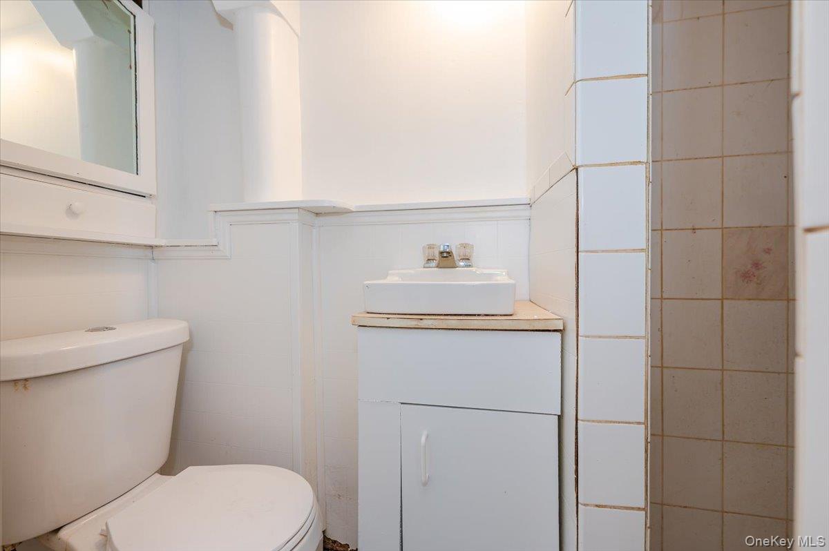 2456 Morgan Avenue, Bronx, NY 10469