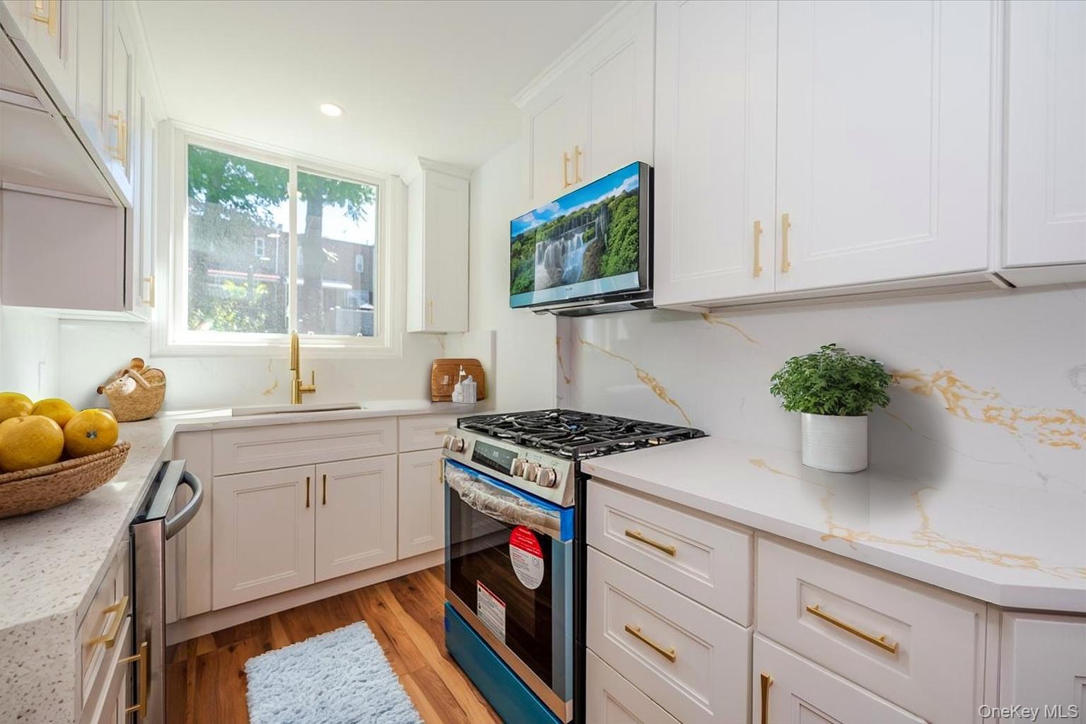 2456 Morgan Avenue, Bronx, NY 10469