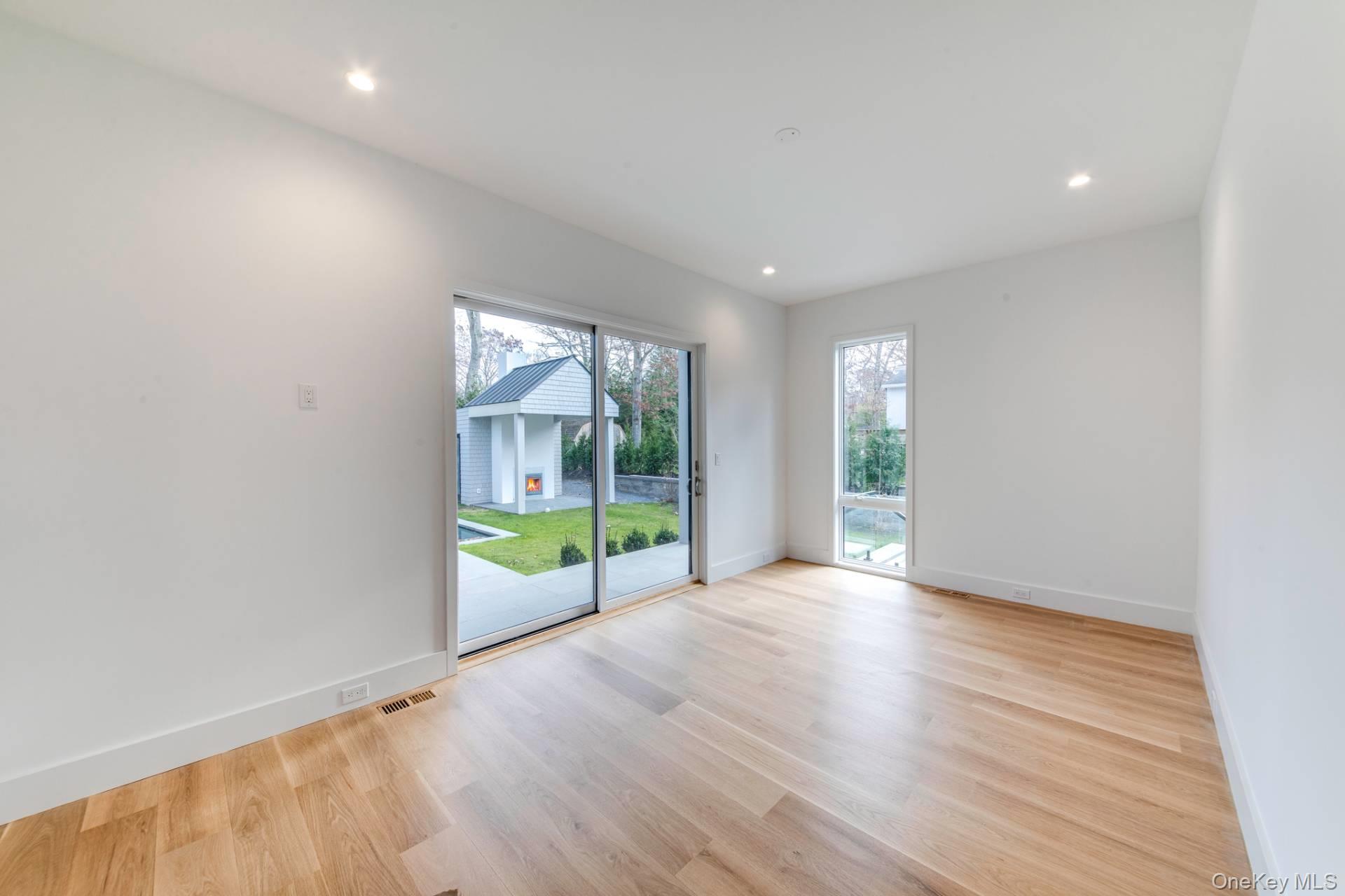 66 Hillside Drive E, East Hampton, NY 11963