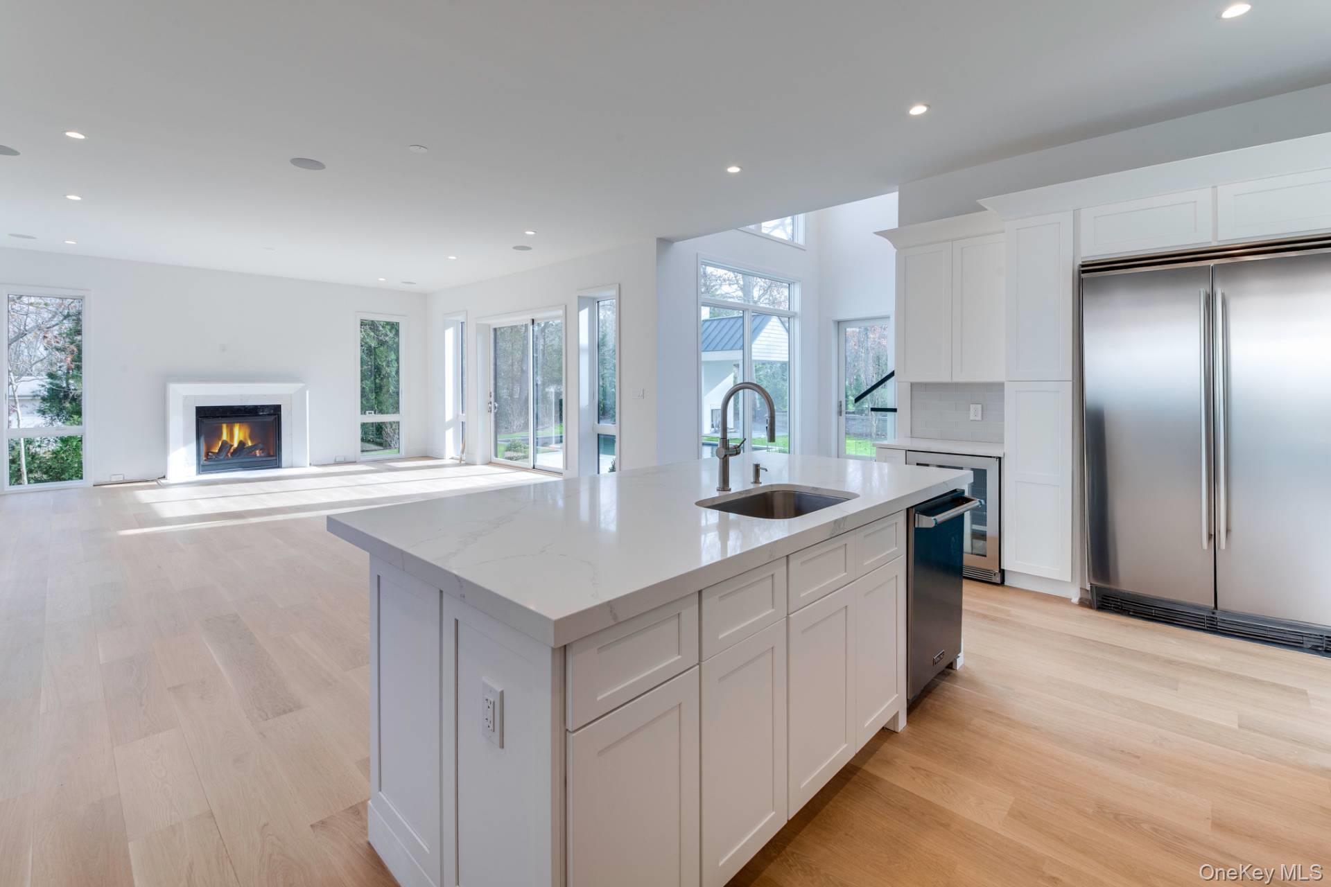 66 Hillside Drive E, East Hampton, NY 11963