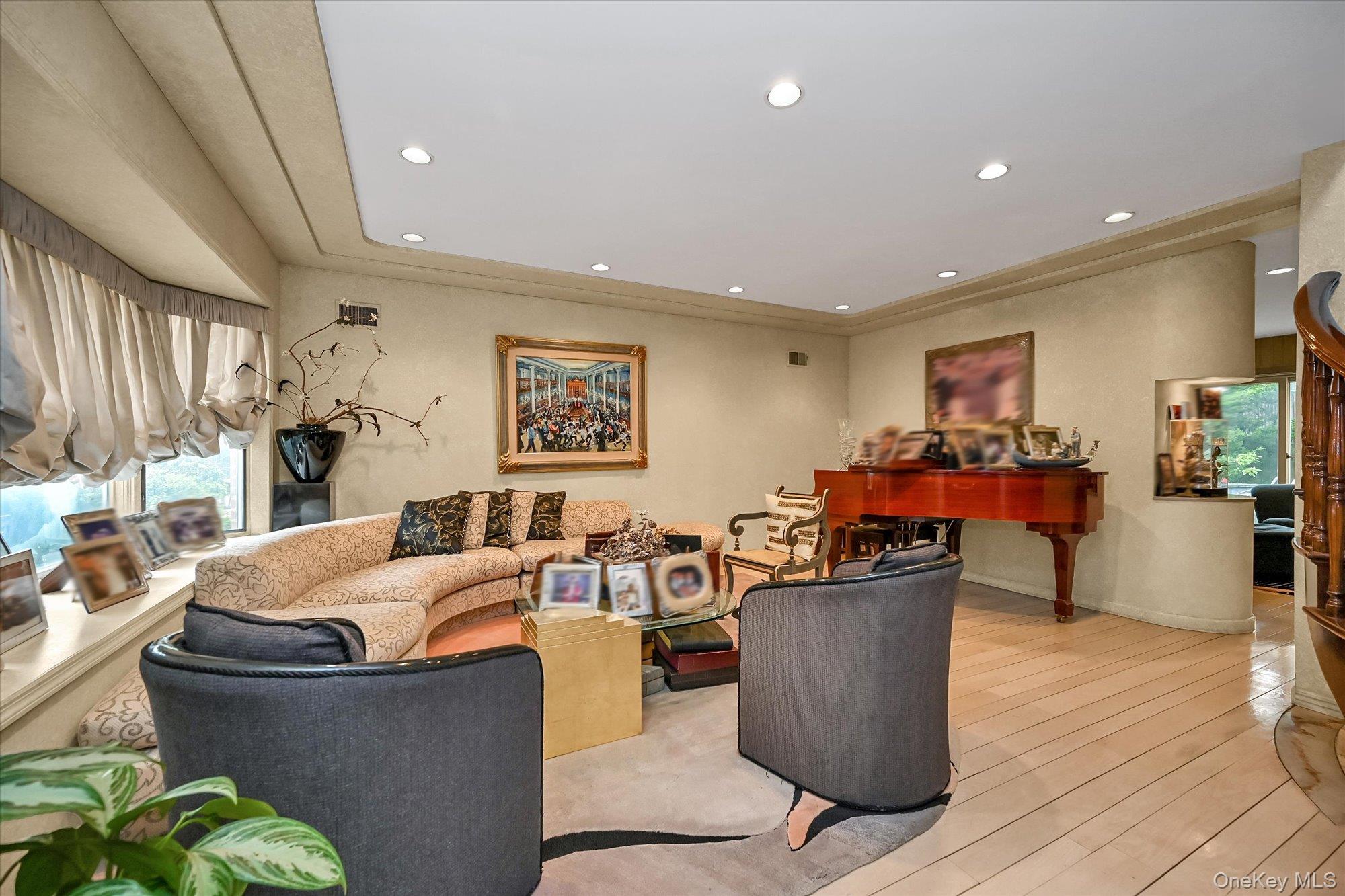 138-45 78th Drive, Kew Garden Hills, NY 11367