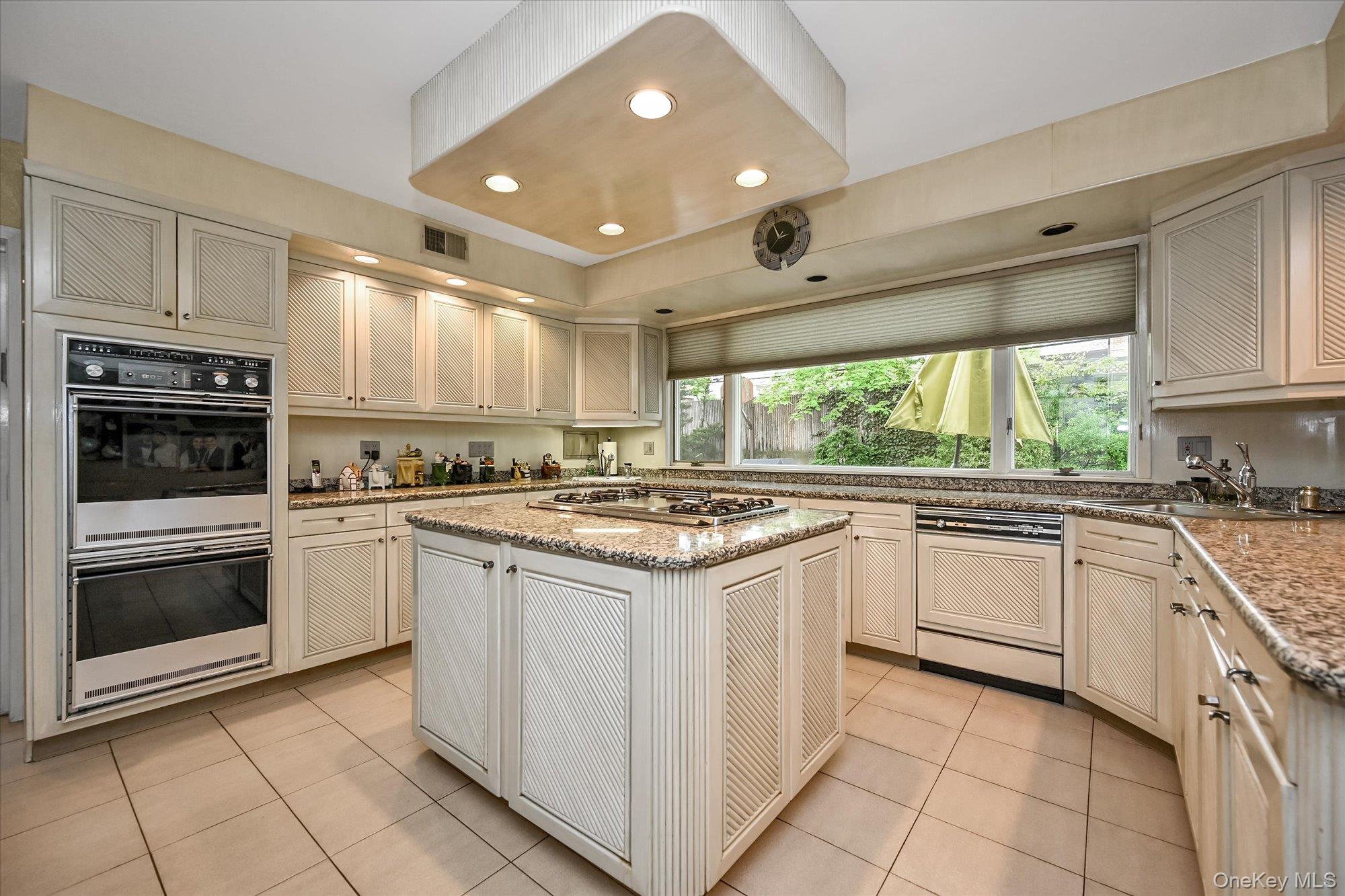 138-45 78th Drive, Kew Garden Hills, NY 11367