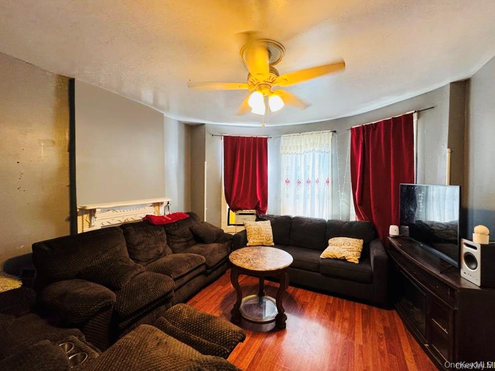 66 Benkard Avenue, Newburgh, NY 12550