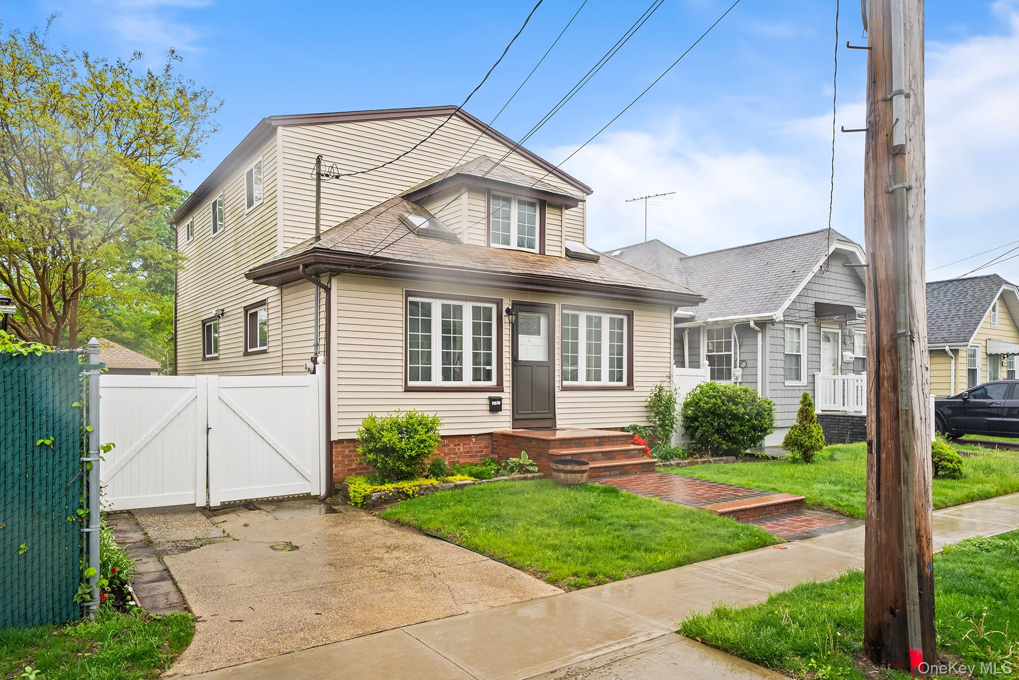 13411 243rd Street, Rosedale, NY 11422