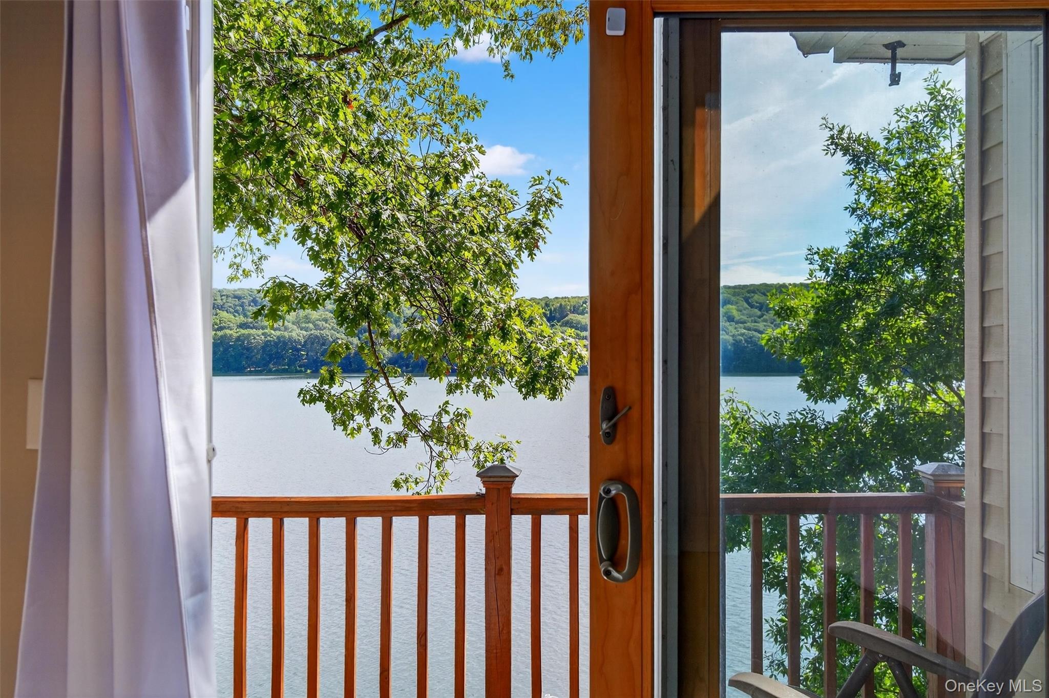 60 LAKEVIEW DR, Holmes, NY 12531