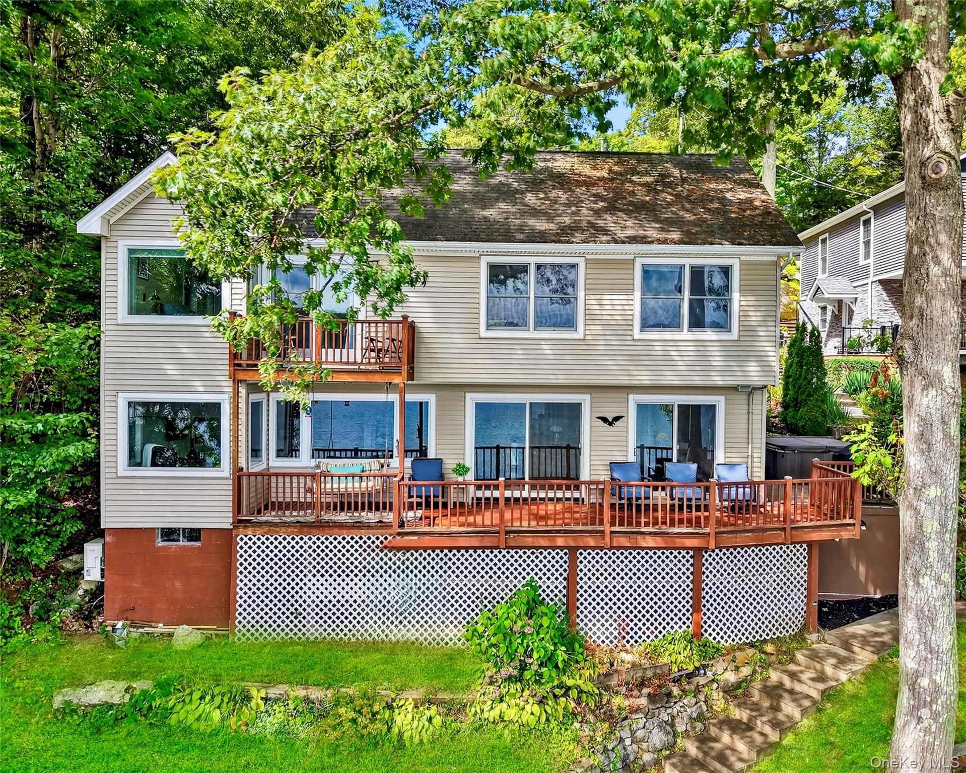 60 LAKEVIEW DR, Holmes, NY 12531