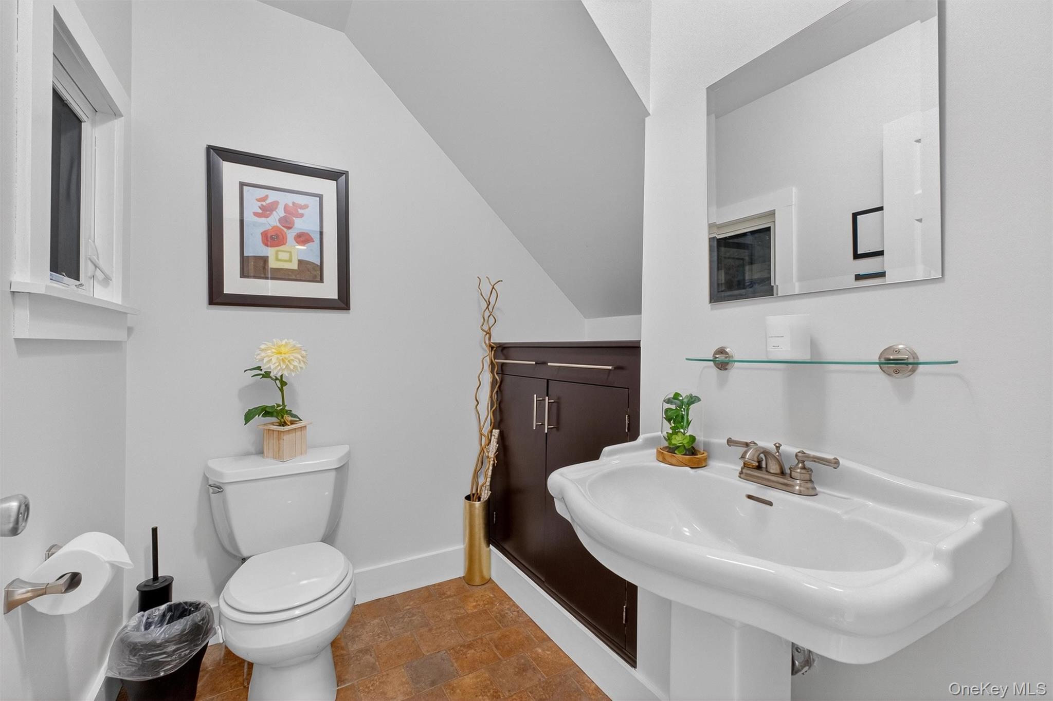 60 LAKEVIEW DR, Holmes, NY 12531