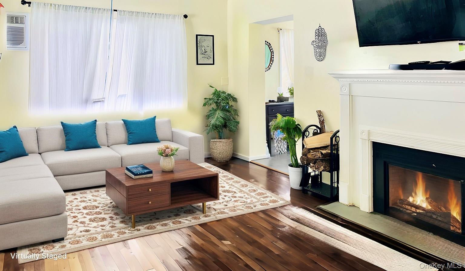 72 Lakeside Road, Mahopac, NY 10541