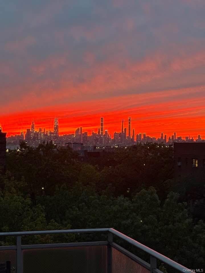 79-10 34th Avenue # 7X, Jackson Heights, NY 11372