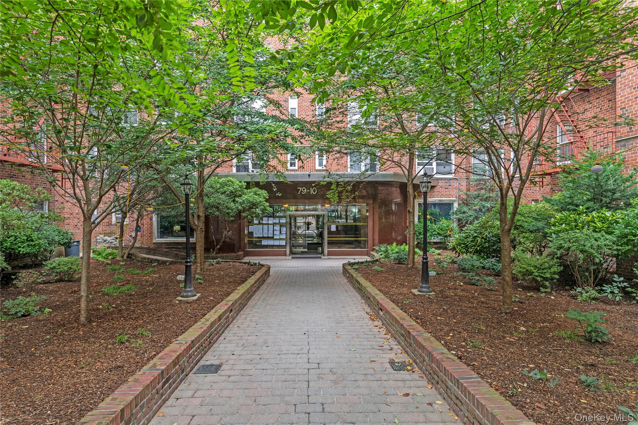 79-10 34th Avenue # 7X, Jackson Heights, NY 11372