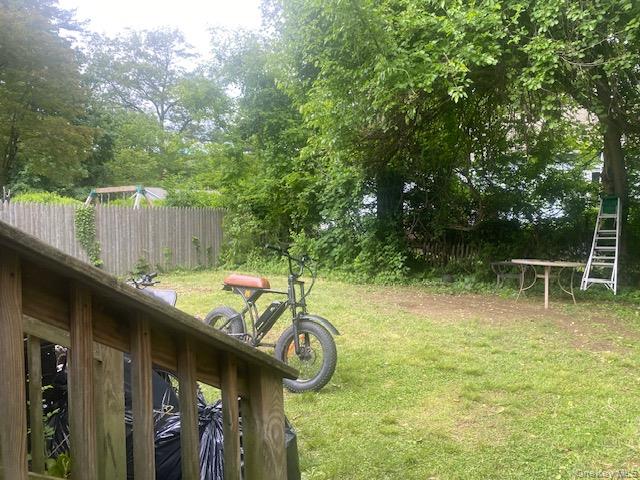 44 Johnson Street, Lake Peekskill, NY 10537