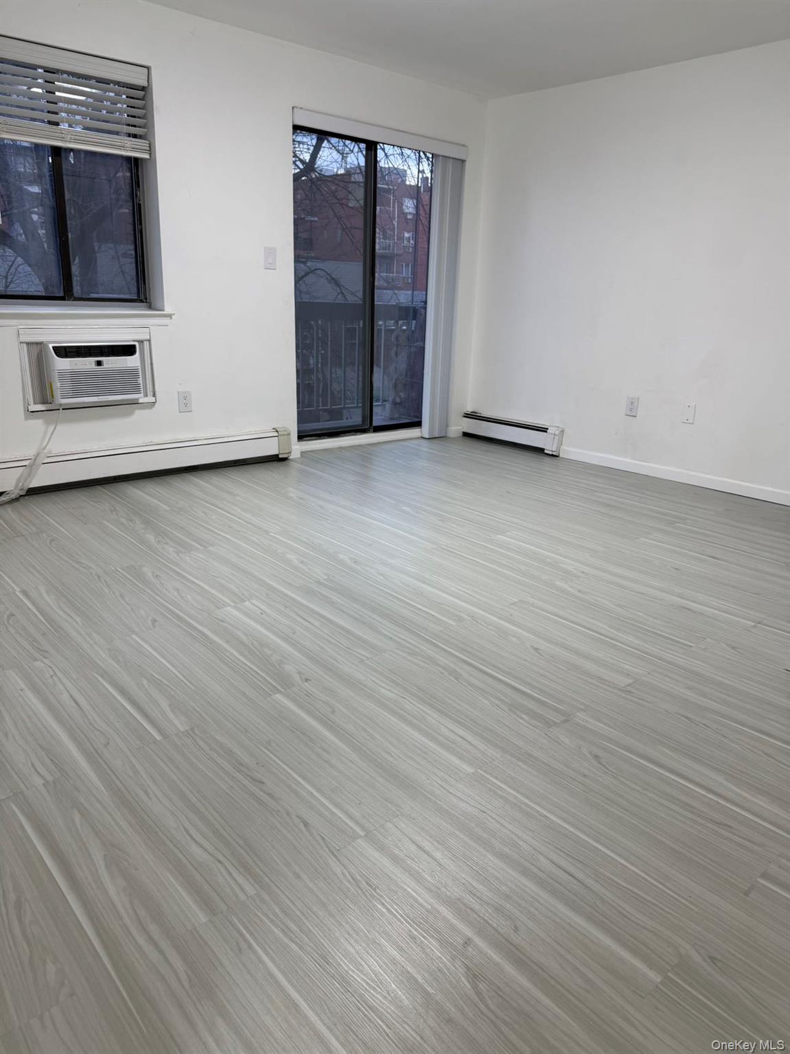 13218 Avery Avenue # 3D, Flushing, NY 11355