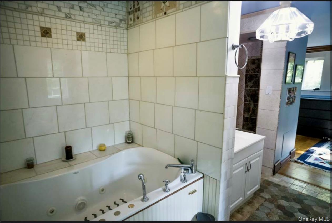 20 Cedar Trail, Monroe, NY 10950