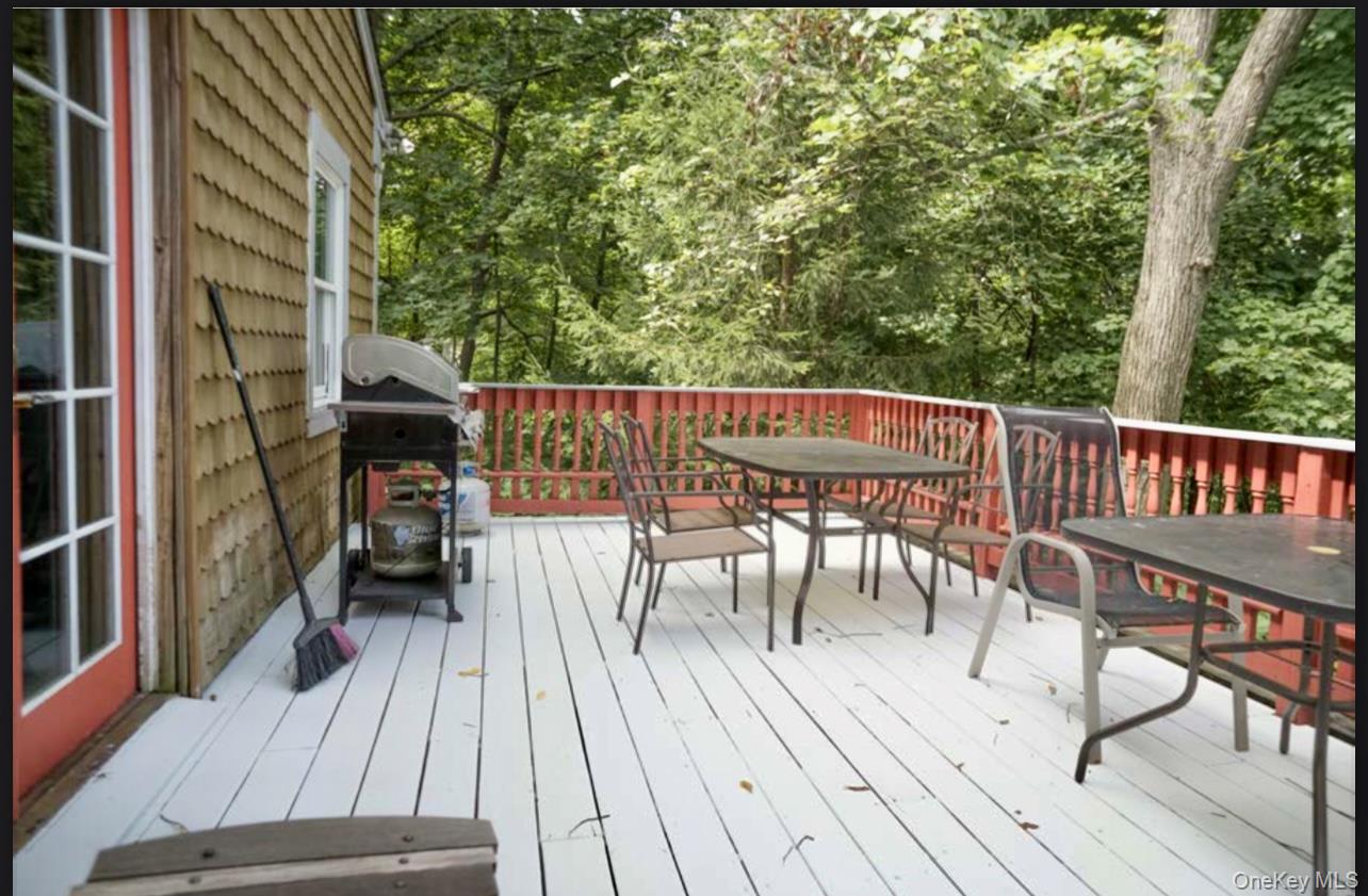 20 Cedar Trail, Monroe, NY 10950