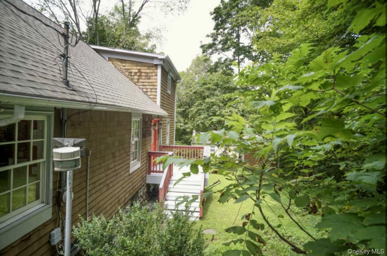 20 Cedar Trail, Monroe, NY 10950