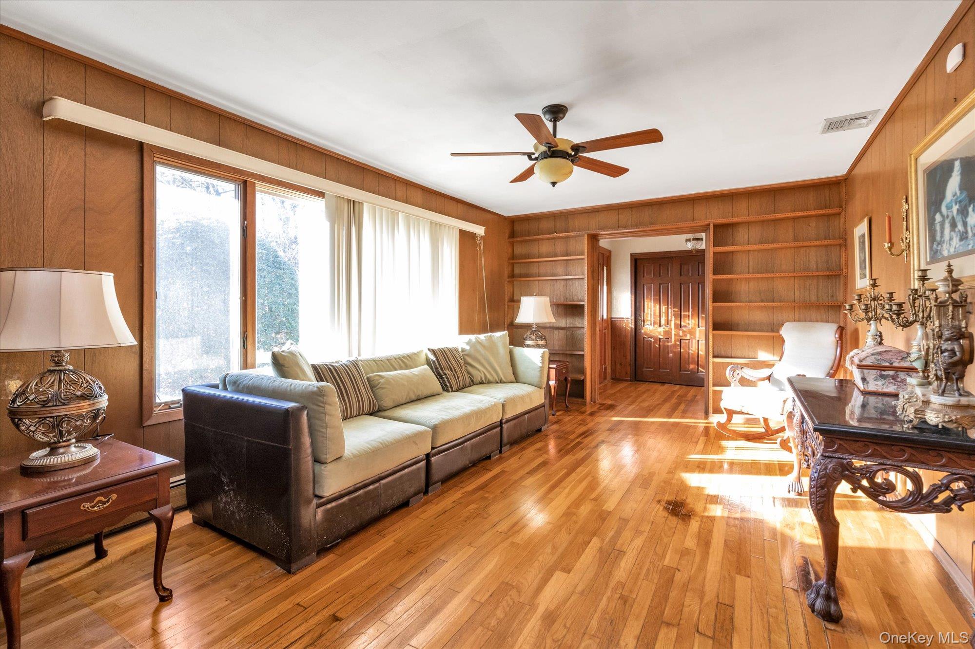 20 Michaels Lane, Old Brookville, NY 11545