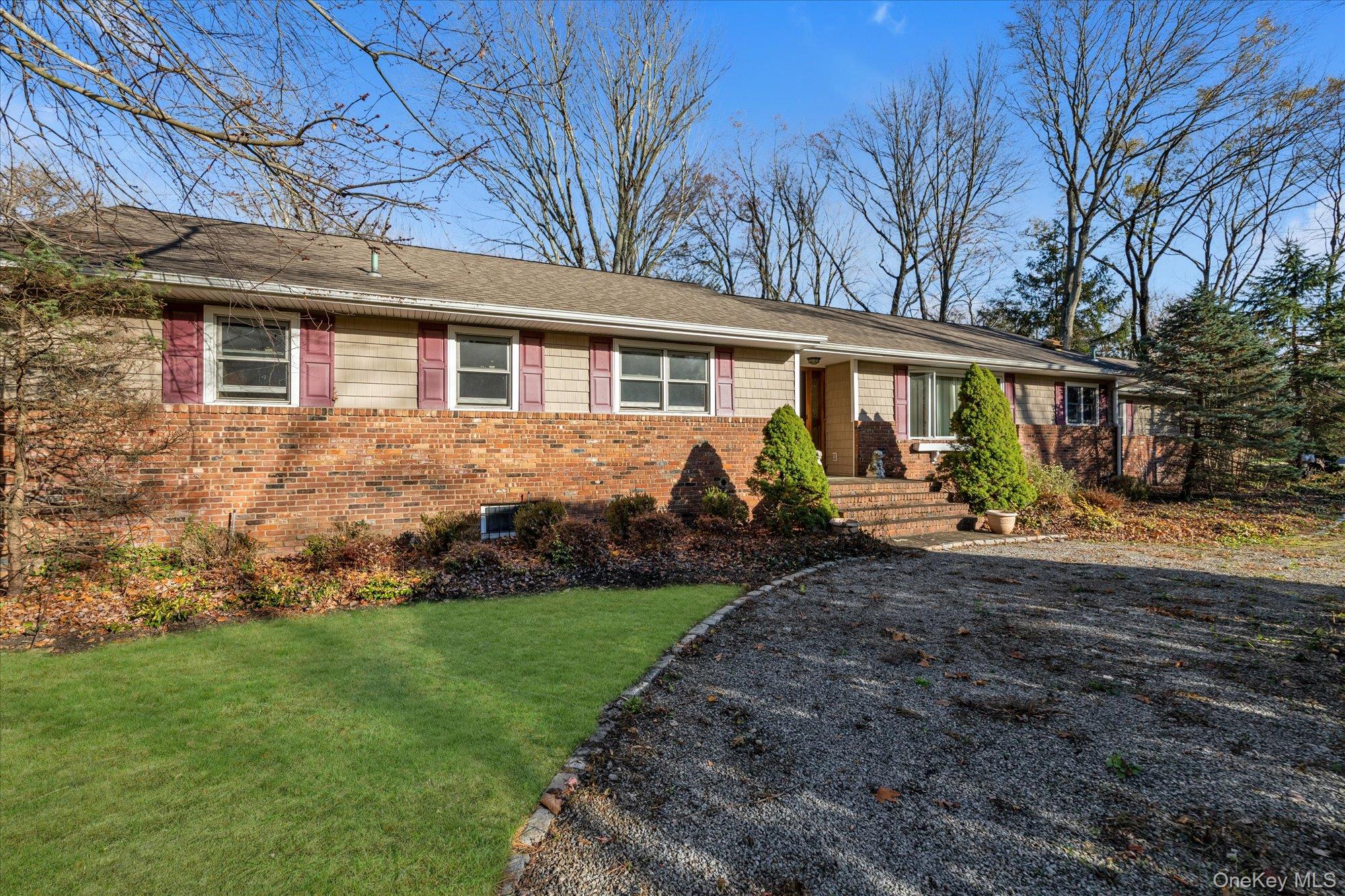 20 Michaels Lane, Old Brookville, NY 11545