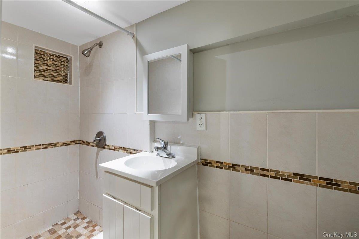 114-25 Bedell Street, Jamaica, NY 11434