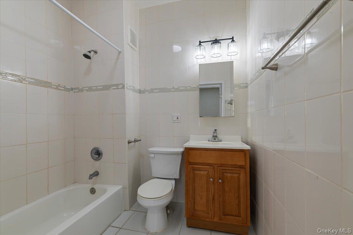 114-25 Bedell Street, Jamaica, NY 11434