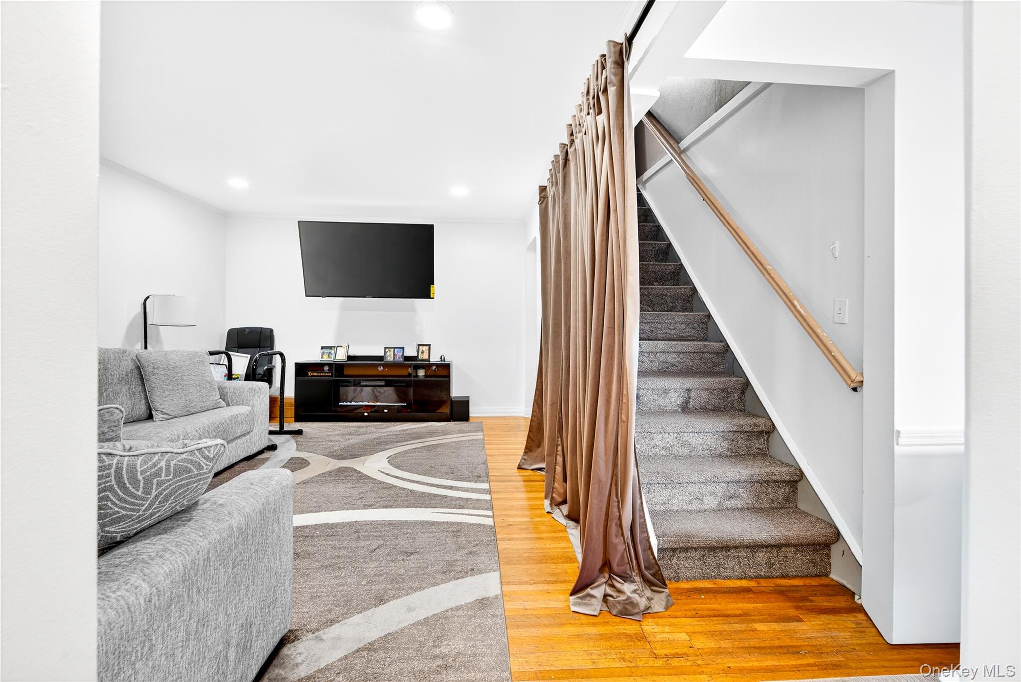 588 Newton Avenue, Uniondale, NY 11553