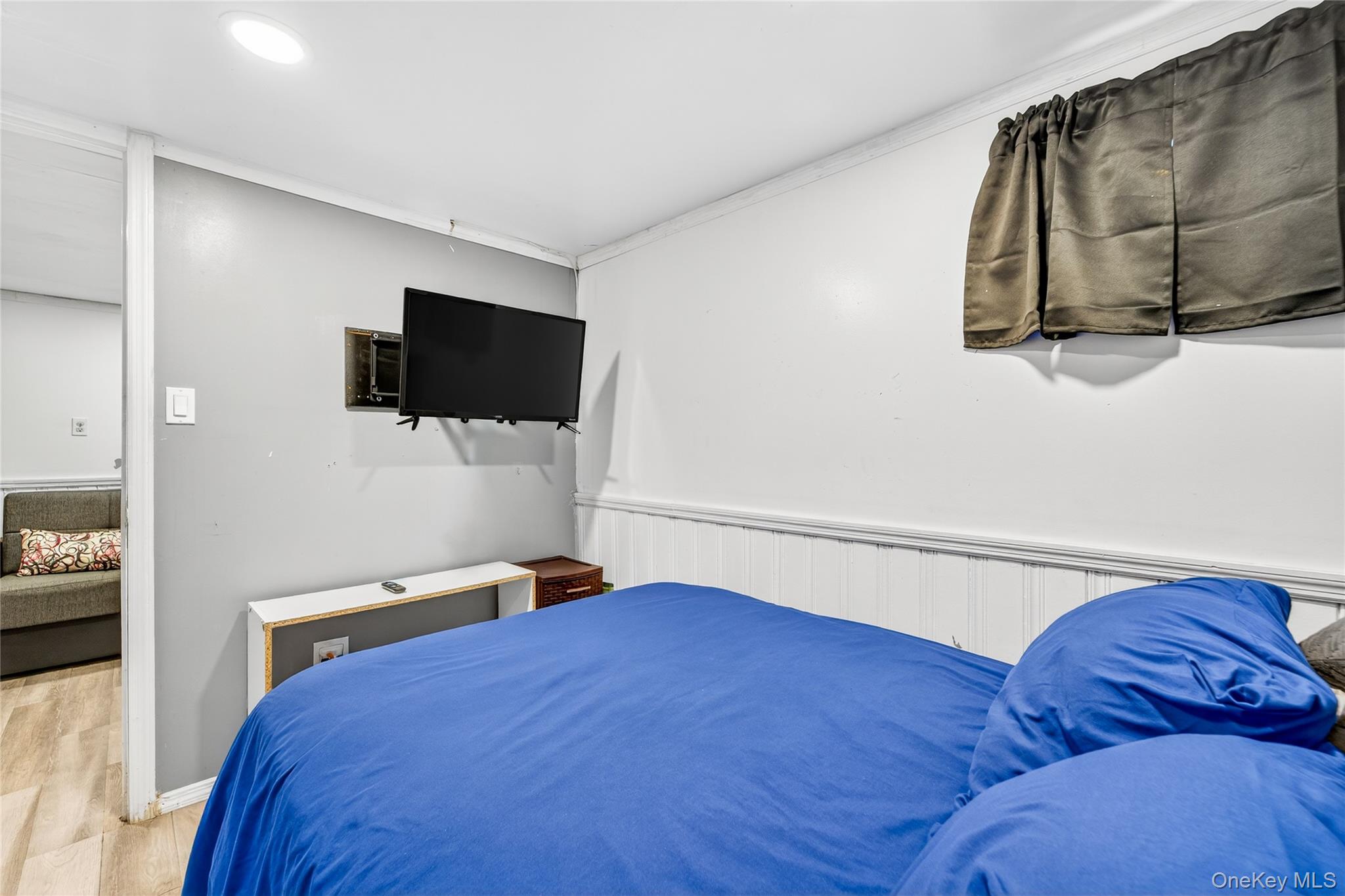 588 Newton Avenue, Uniondale, NY 11553