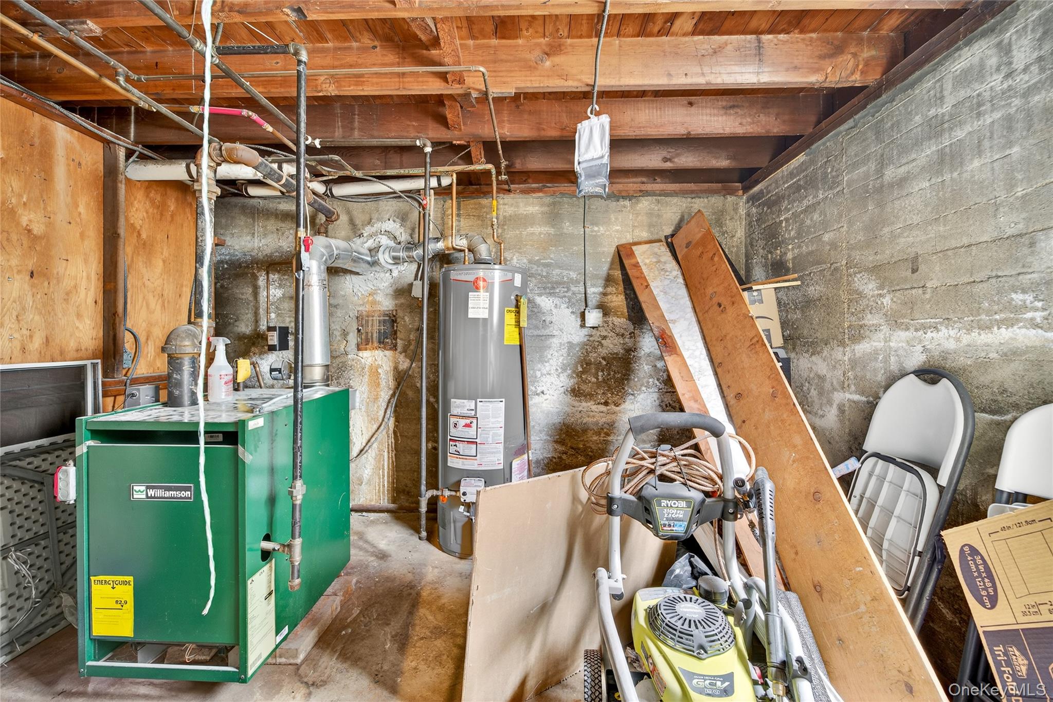 588 Newton Avenue, Uniondale, NY 11553