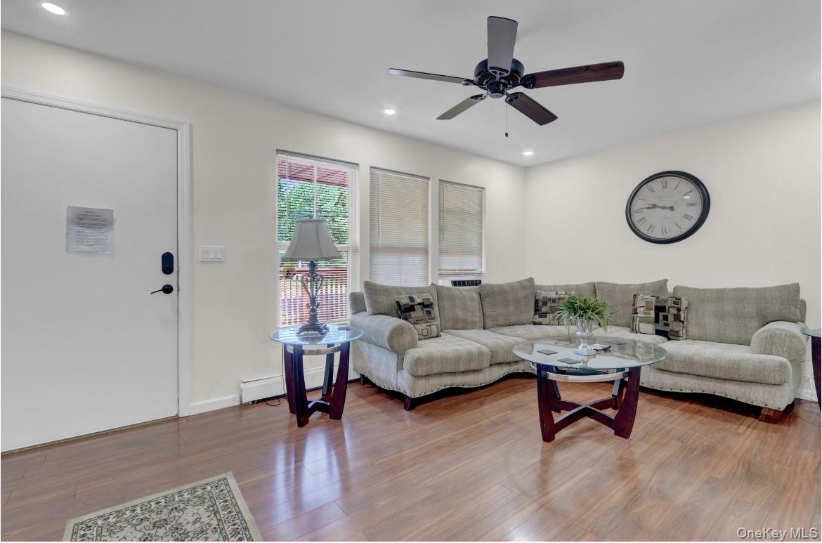 125 Grand Avenue, Shirley, NY 11967