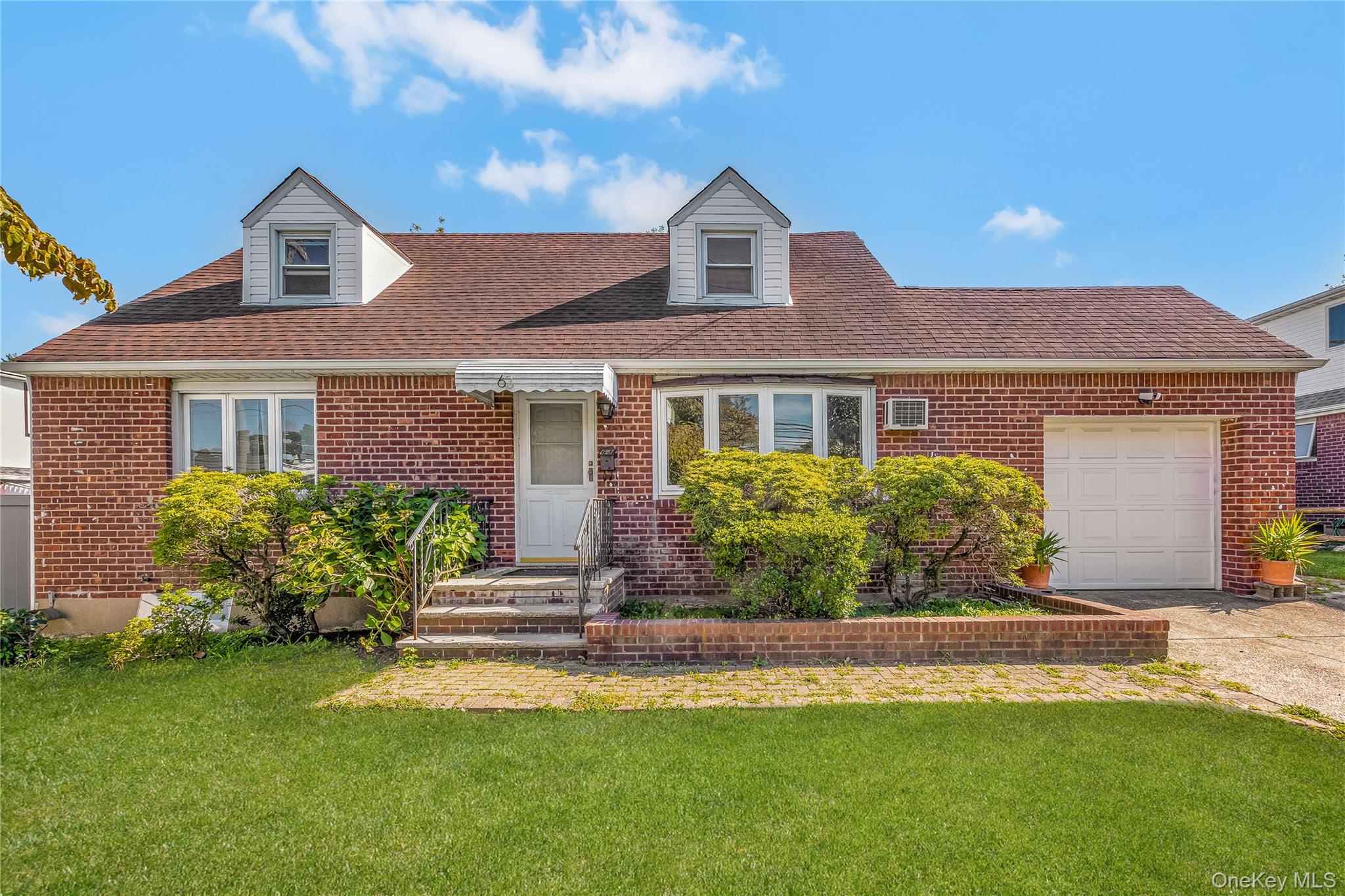 63 I U Willets Road, Albertson, NY 11507