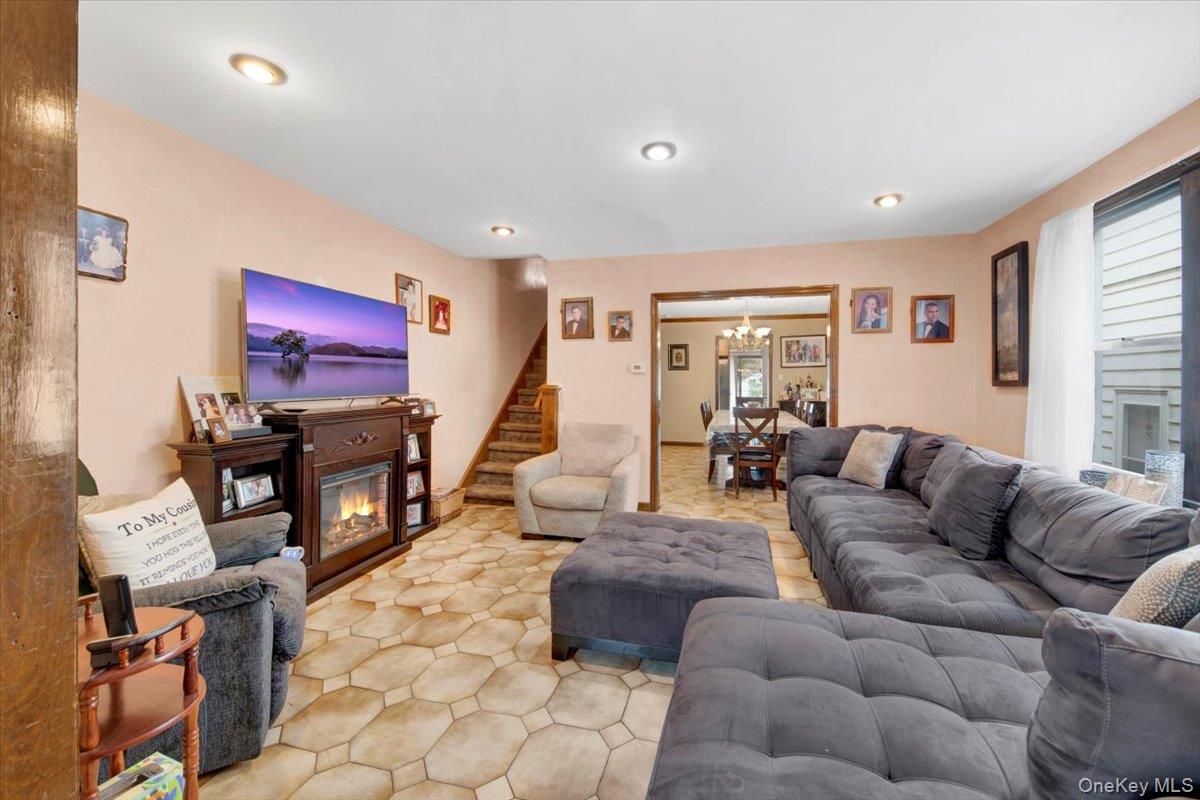 1630 Radcliff Avenue, Bronx, NY 10462