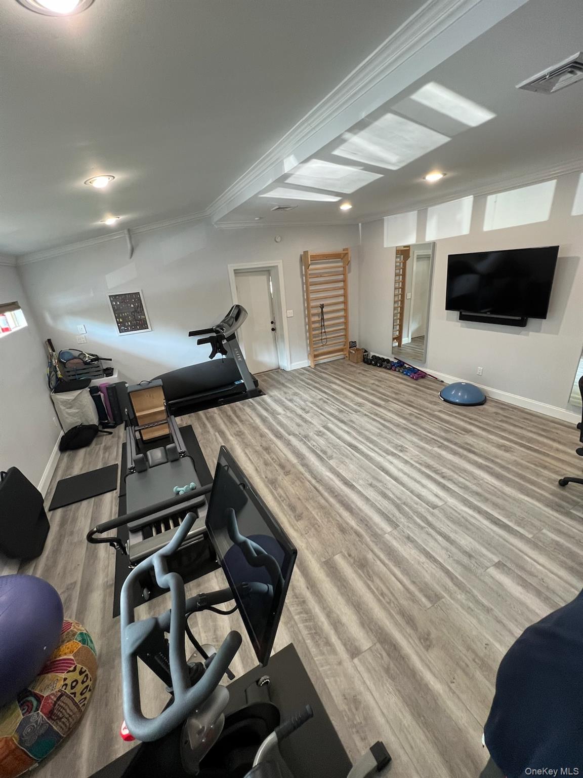 1944 Lowell Lane, Merrick, NY 11566