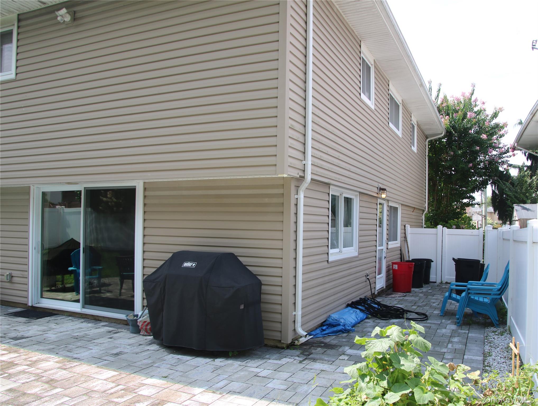 1944 Lowell Lane, Merrick, NY 11566