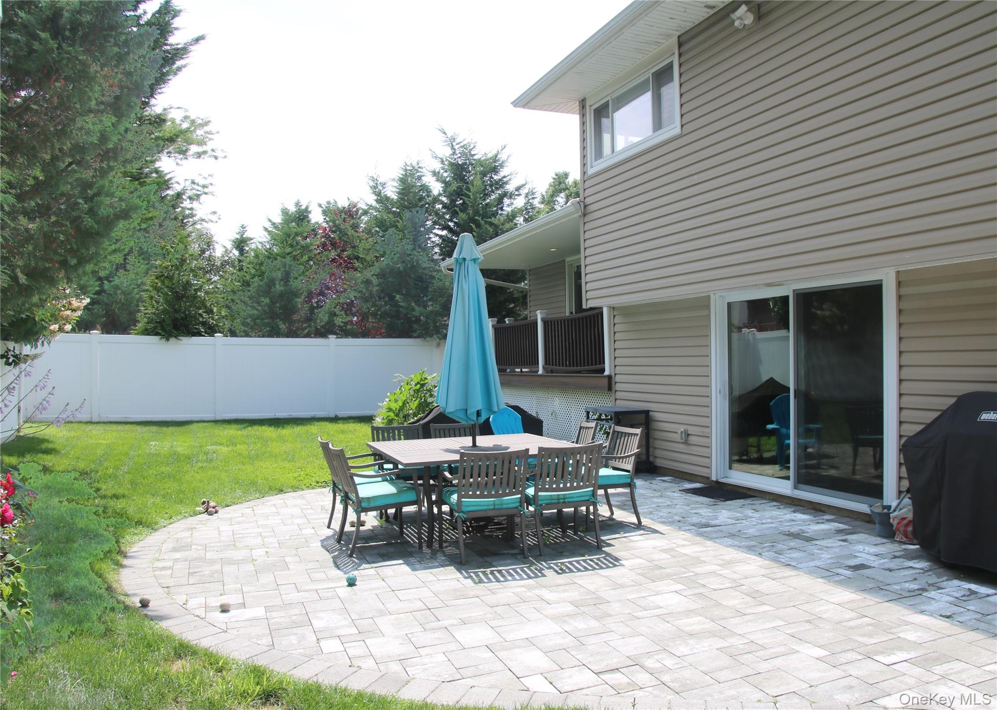 1944 Lowell Lane, Merrick, NY 11566