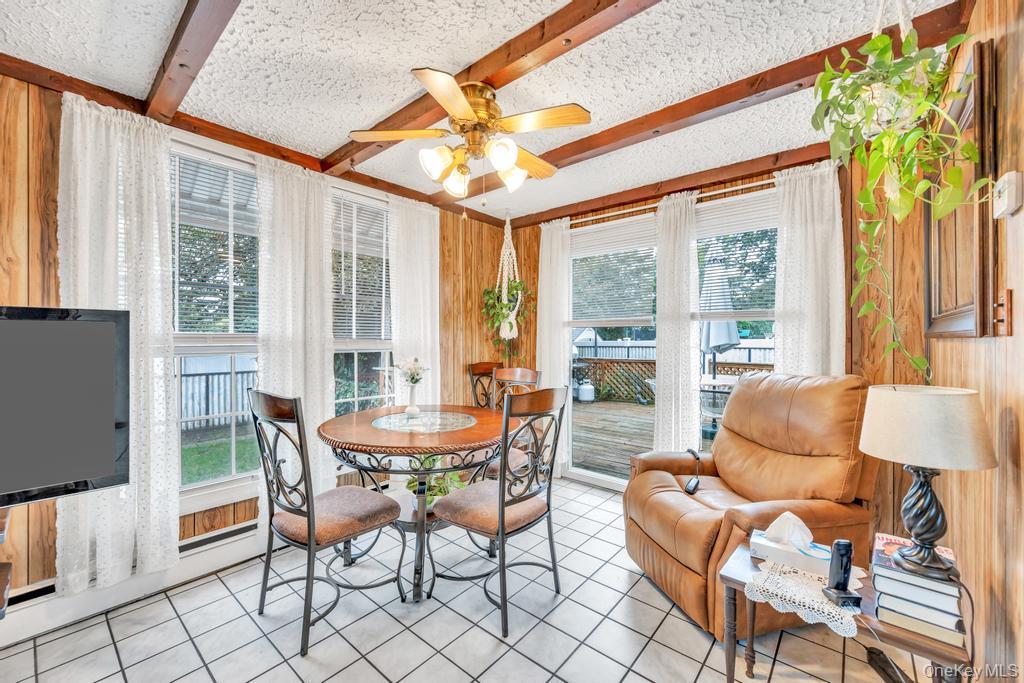 87 Underhill Avenue, Hicksville, NY 11801